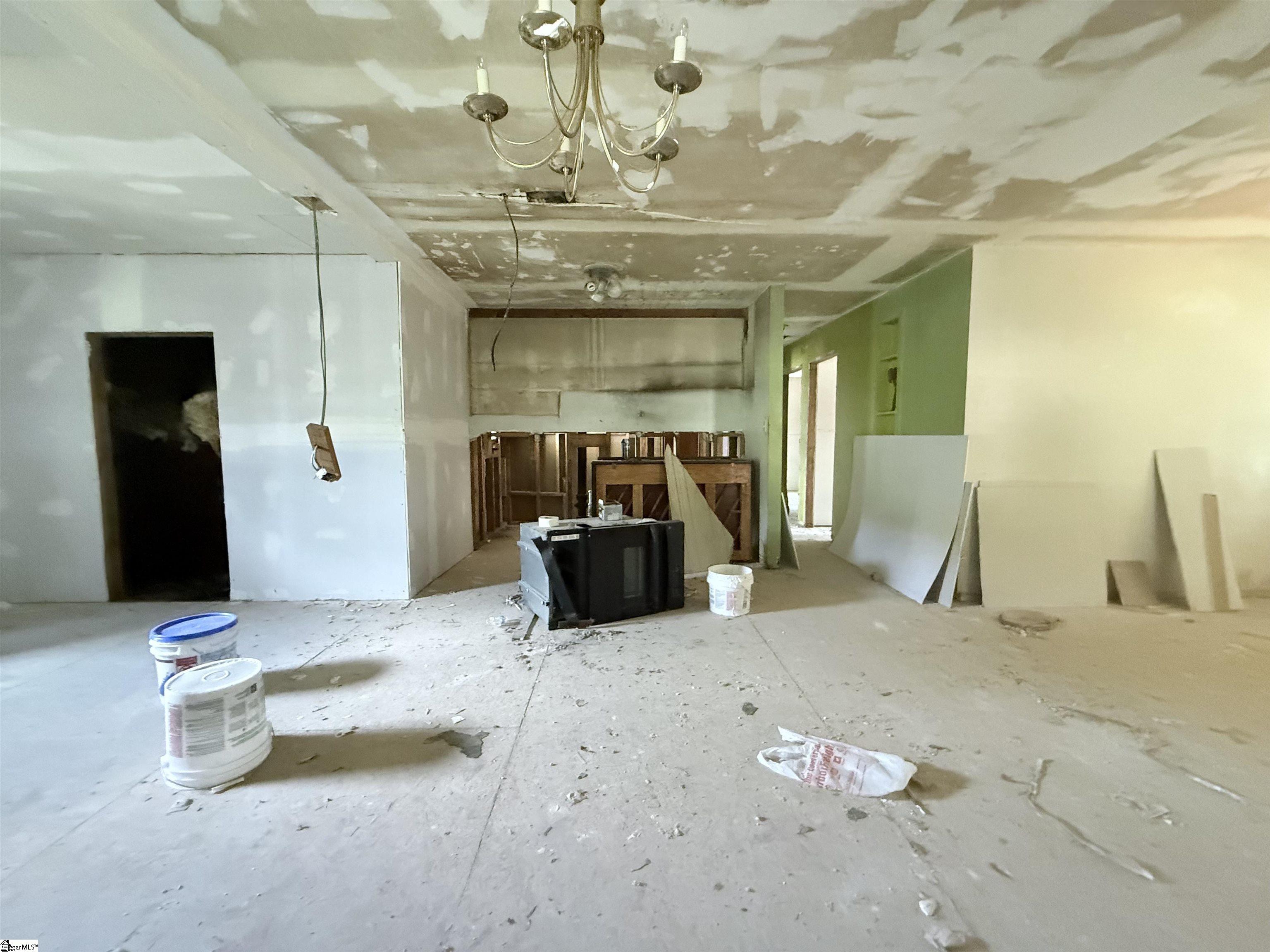 104 Cabot Court Property Photo 11
