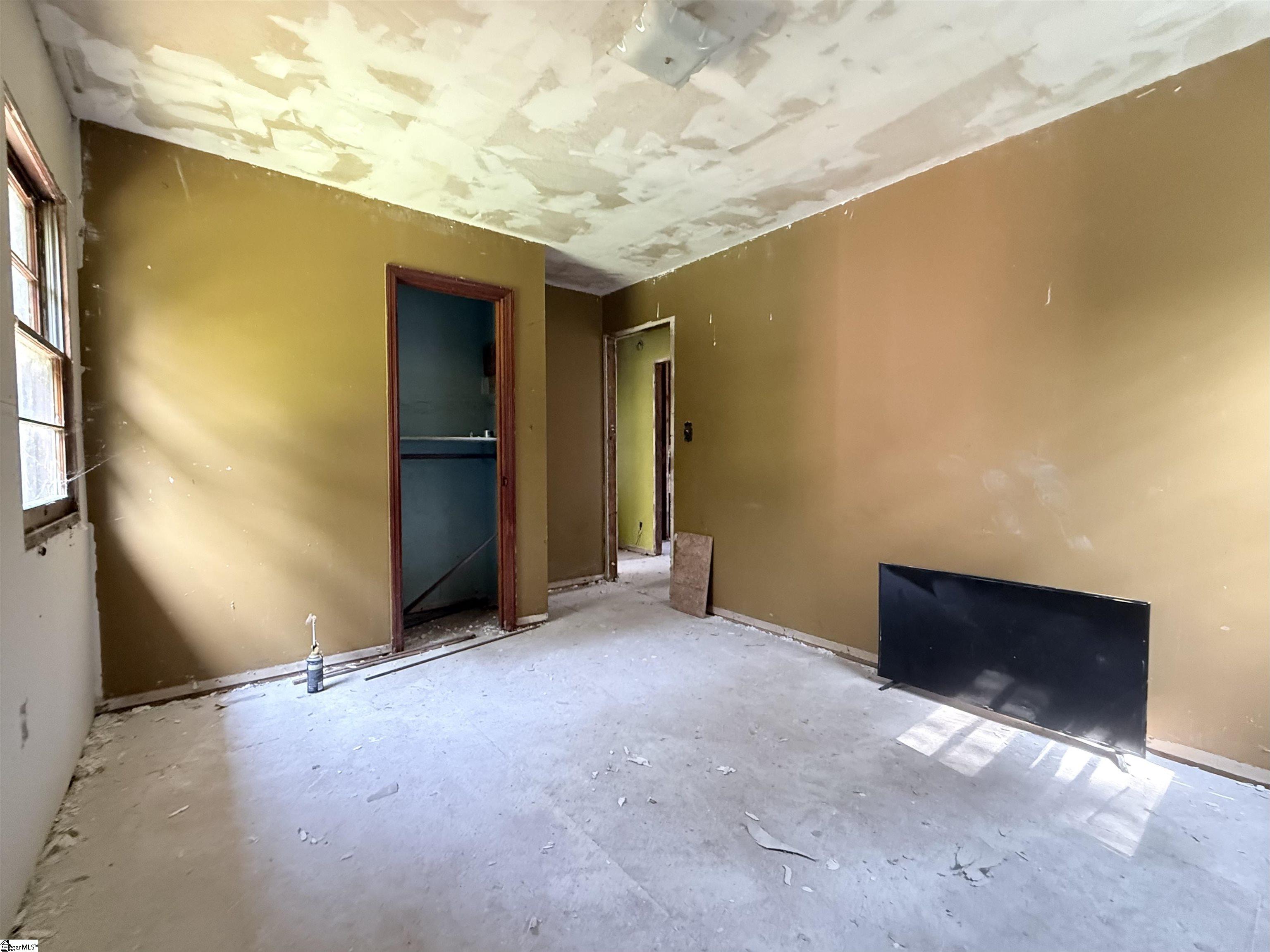 104 Cabot Court Property Photo 31