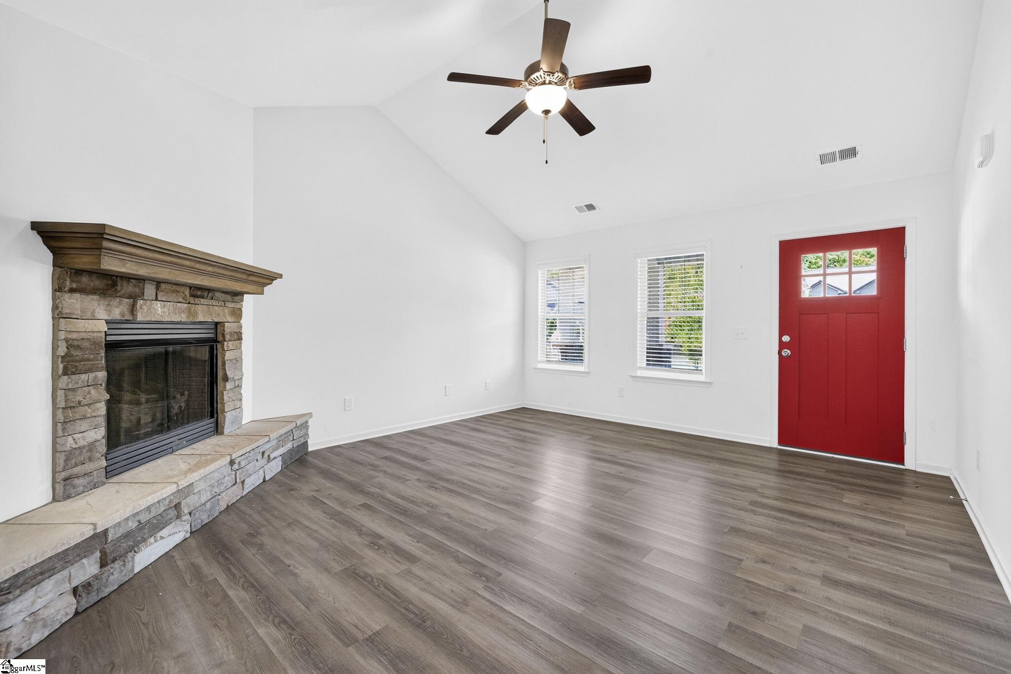 16 Mendham Lane Property Photo 4