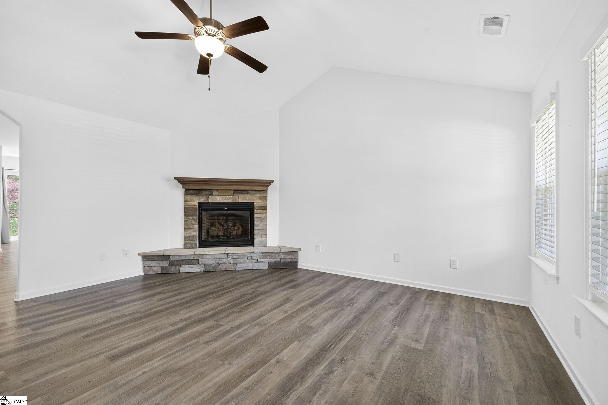 16 Mendham Lane Property Photo 6