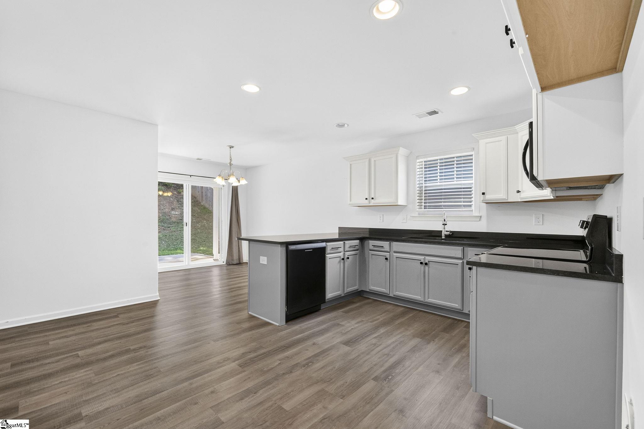 16 Mendham Lane Property Photo 8
