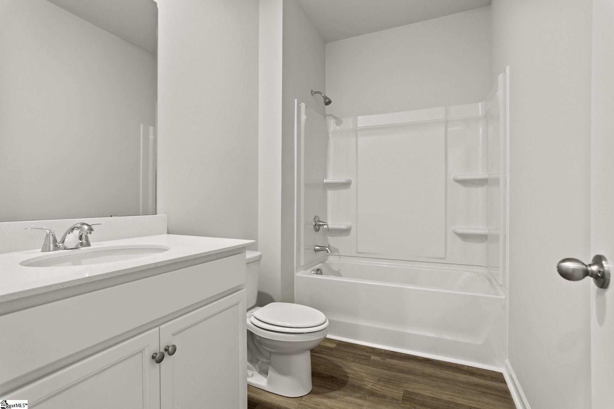 1599535 Property Photo 7