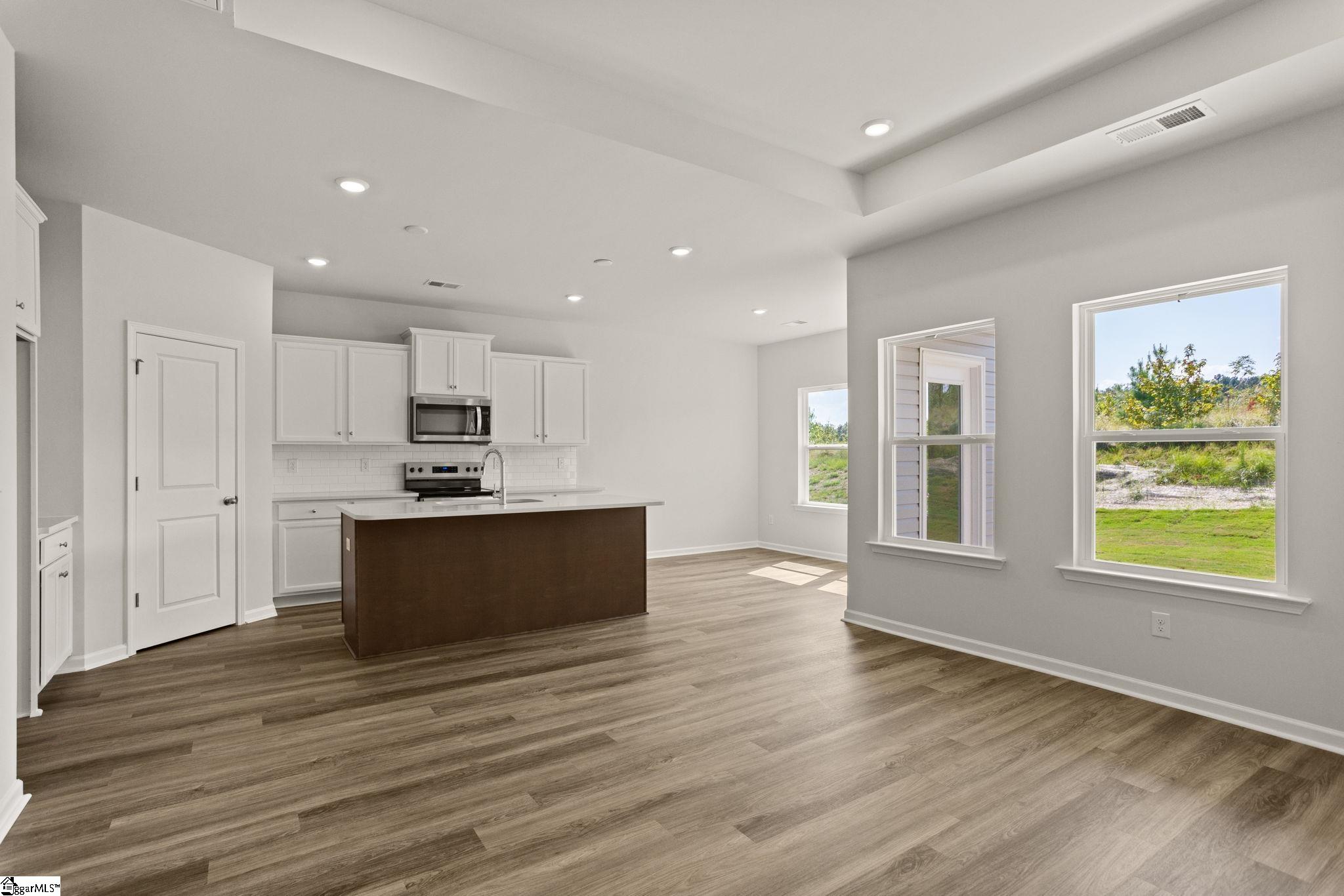 1599535 Property Photo 14