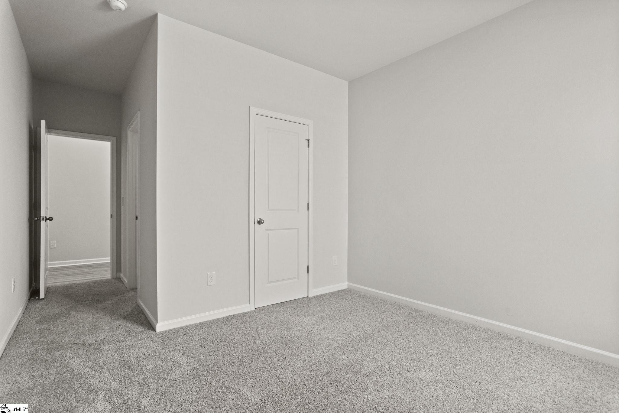 1599536 Property Photo 11