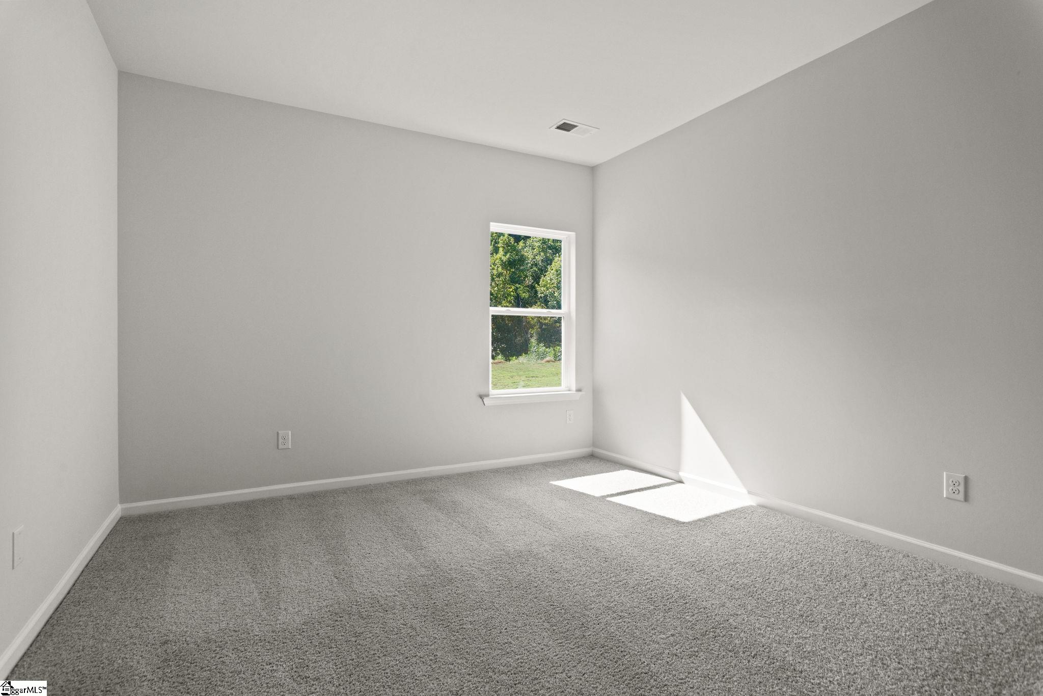 1599536 Property Photo 25