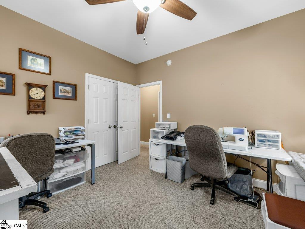 404 Shallowford Drive Property Photo 29