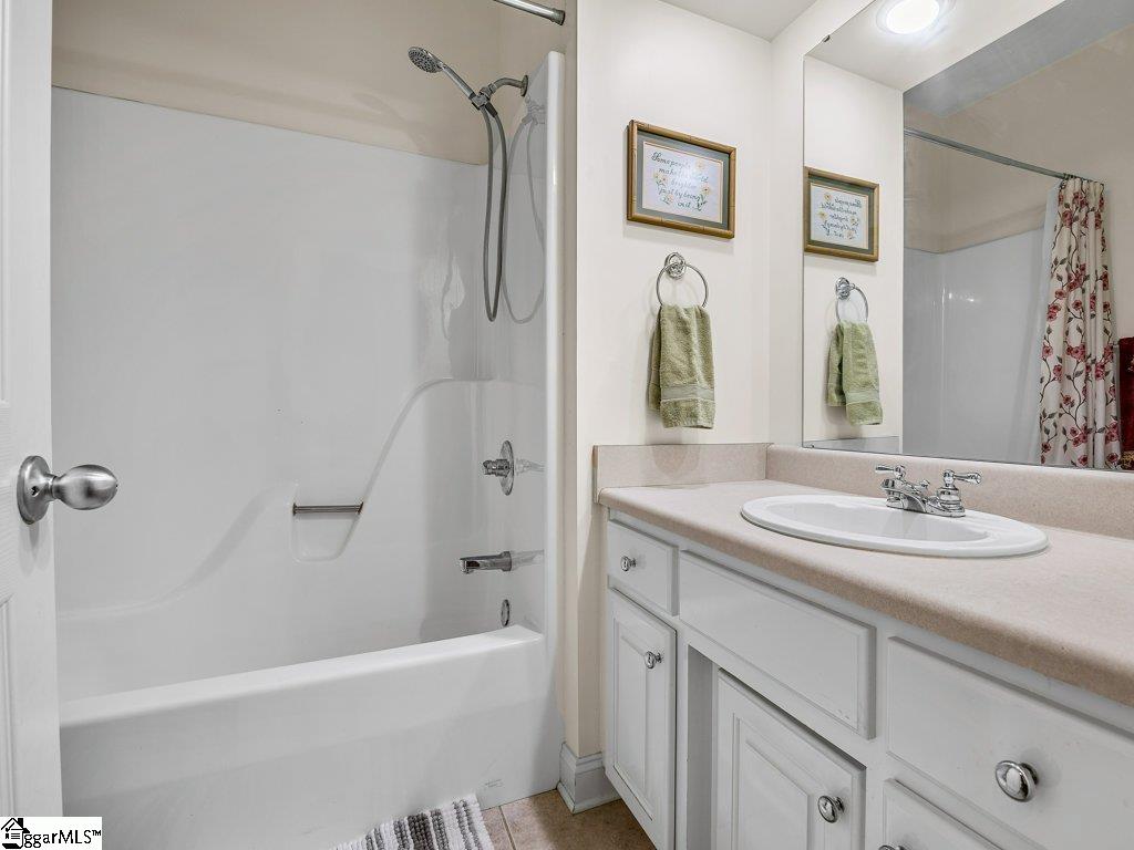 404 Shallowford Drive Property Photo 30