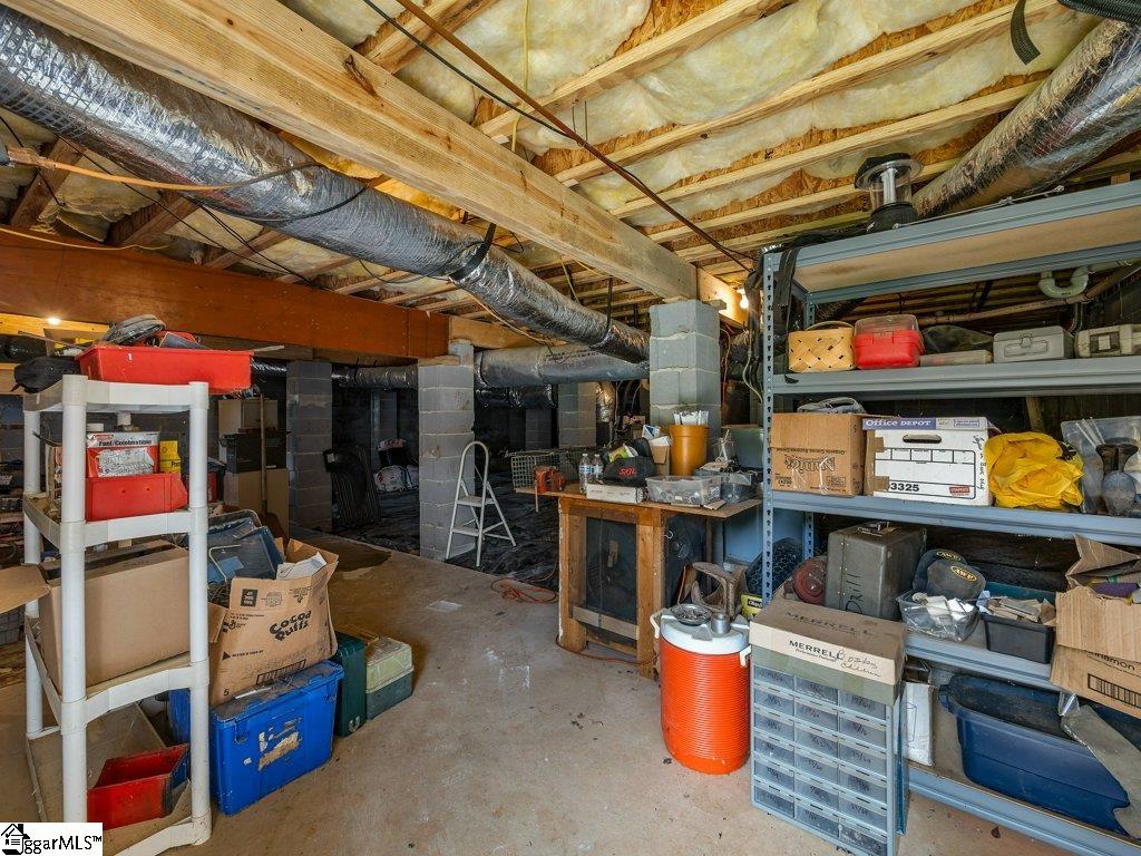 404 Shallowford Drive Property Photo 43