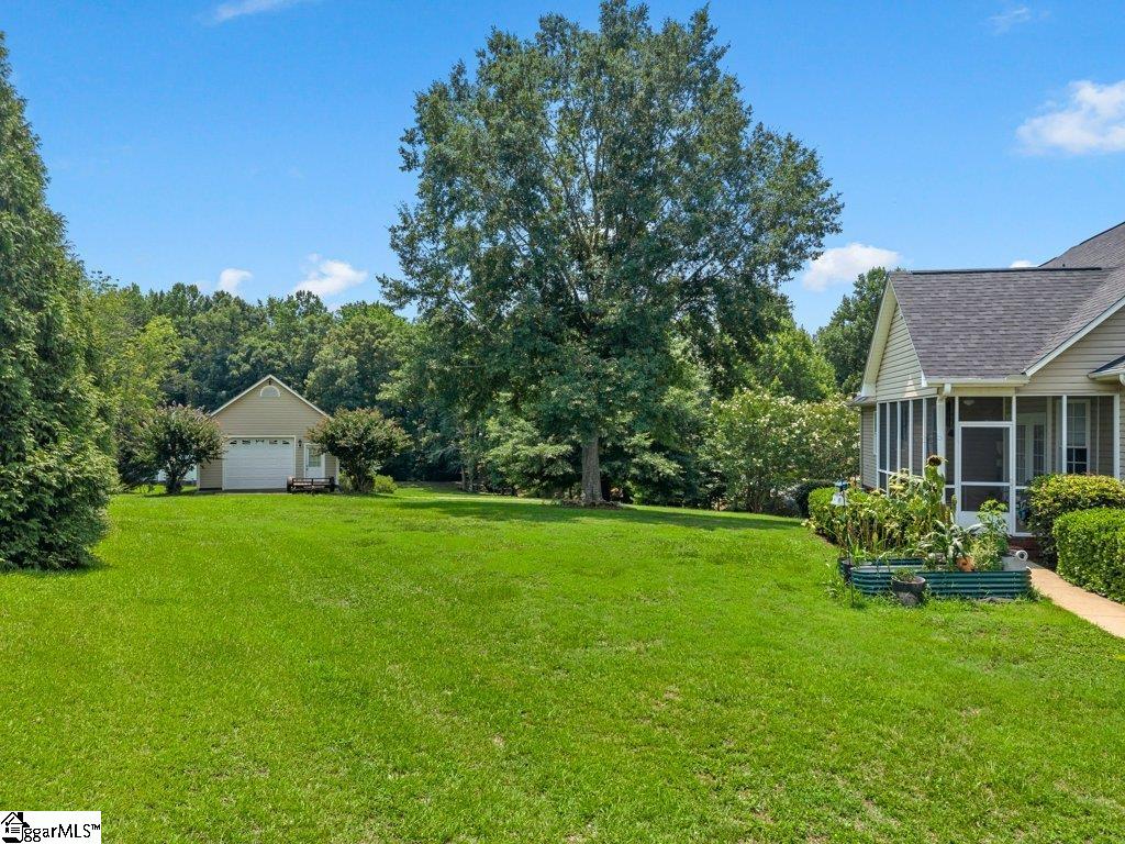 404 Shallowford Drive Property Photo 47