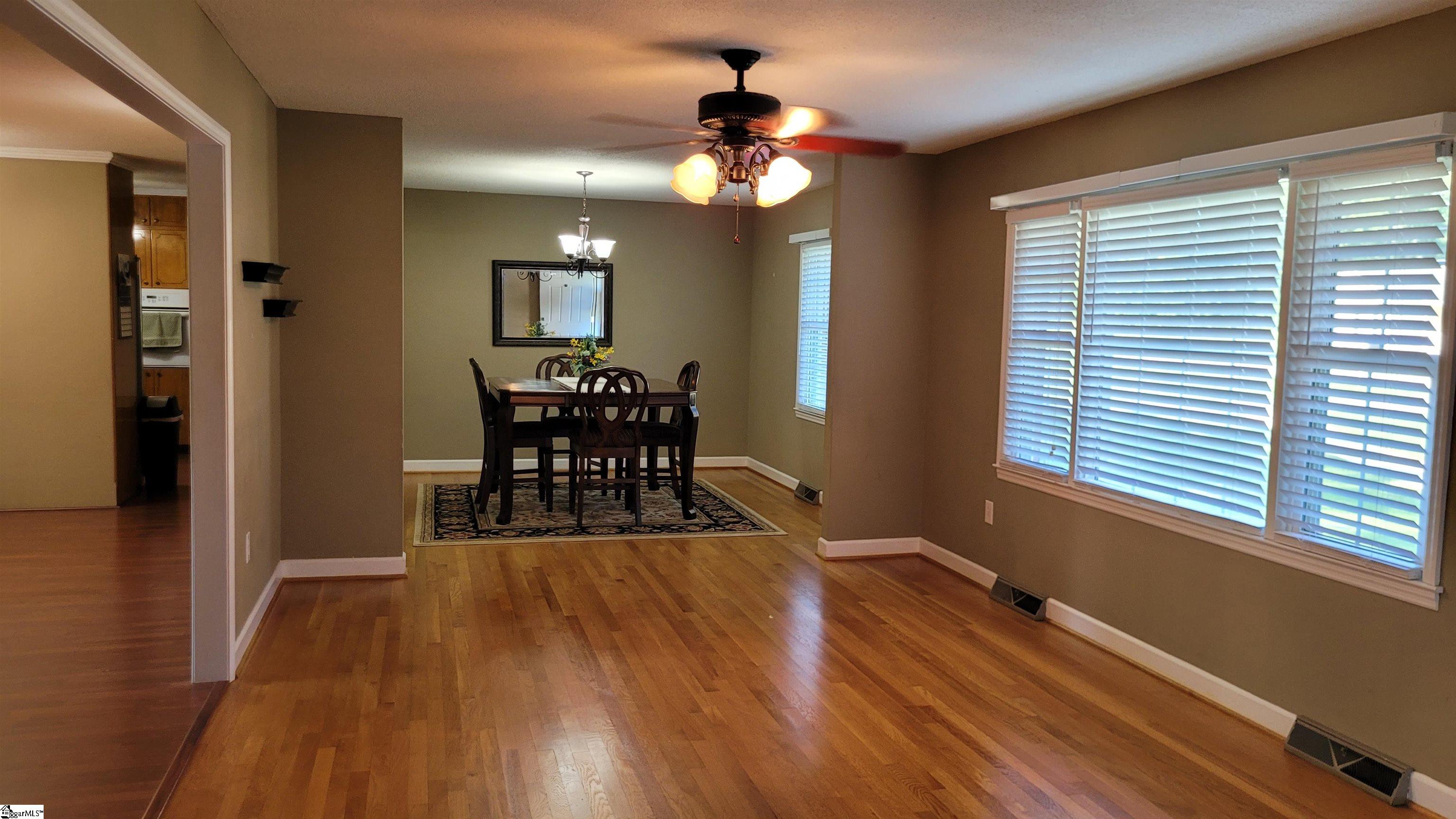 105 Blakely Avenue Property Photo 3