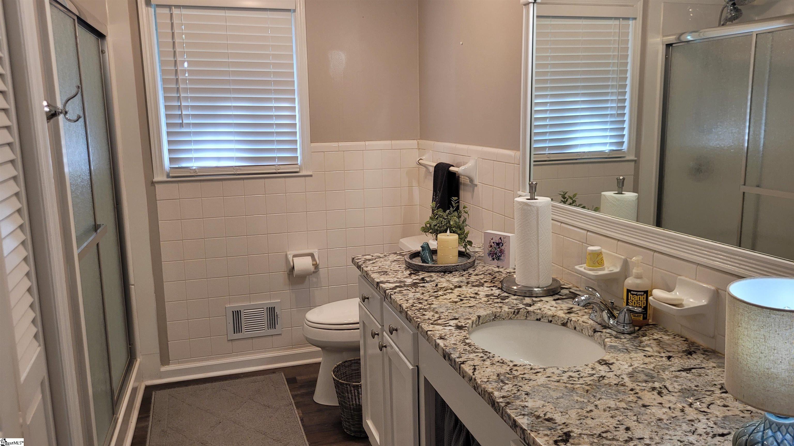 105 Blakely Avenue Property Photo 10
