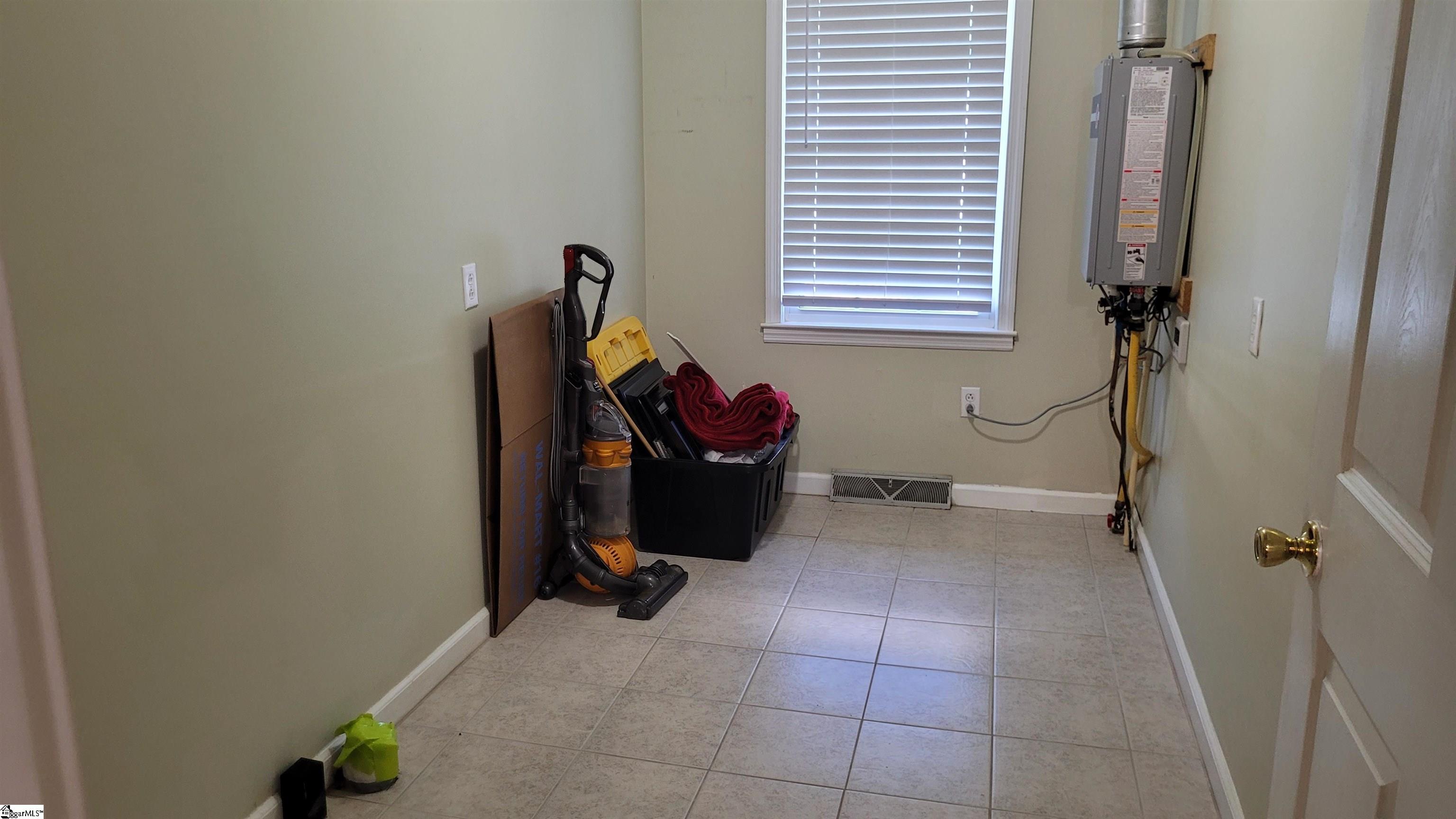 105 Blakely Avenue Property Photo 13