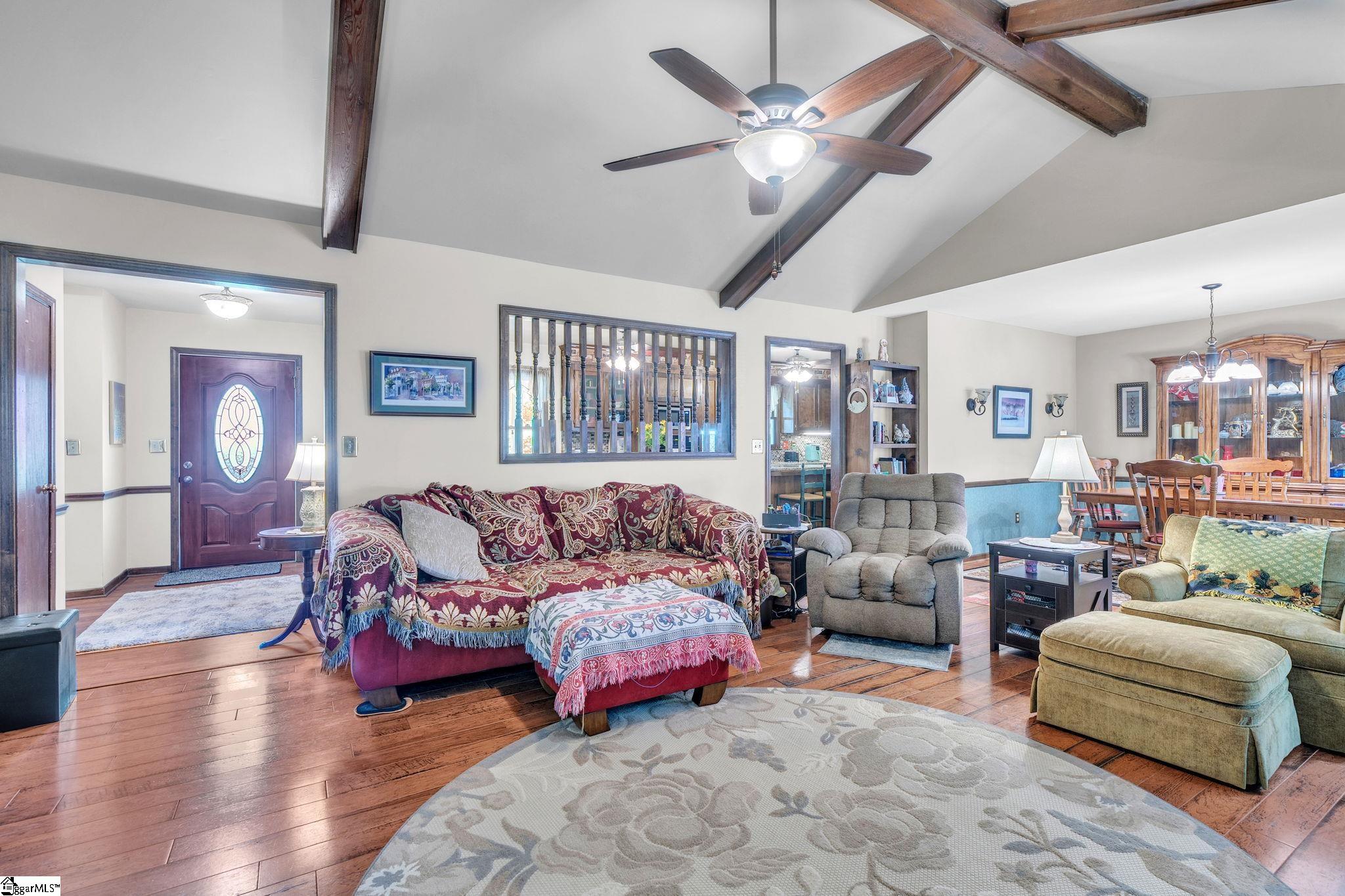 5 Dellbrook Court Property Photo 4