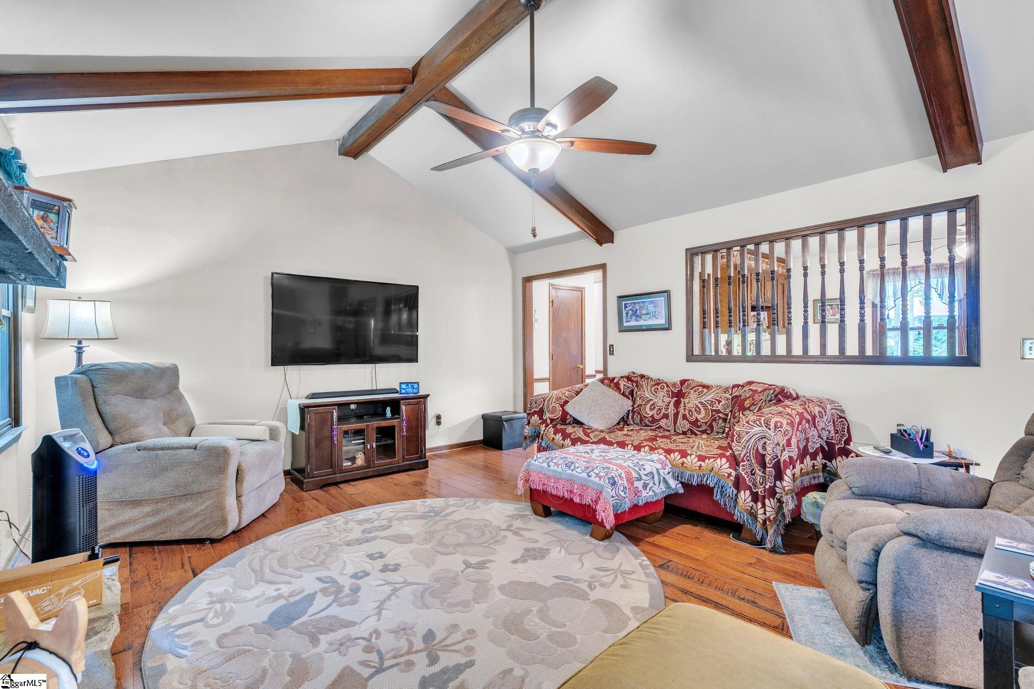 5 Dellbrook Court Property Photo 7