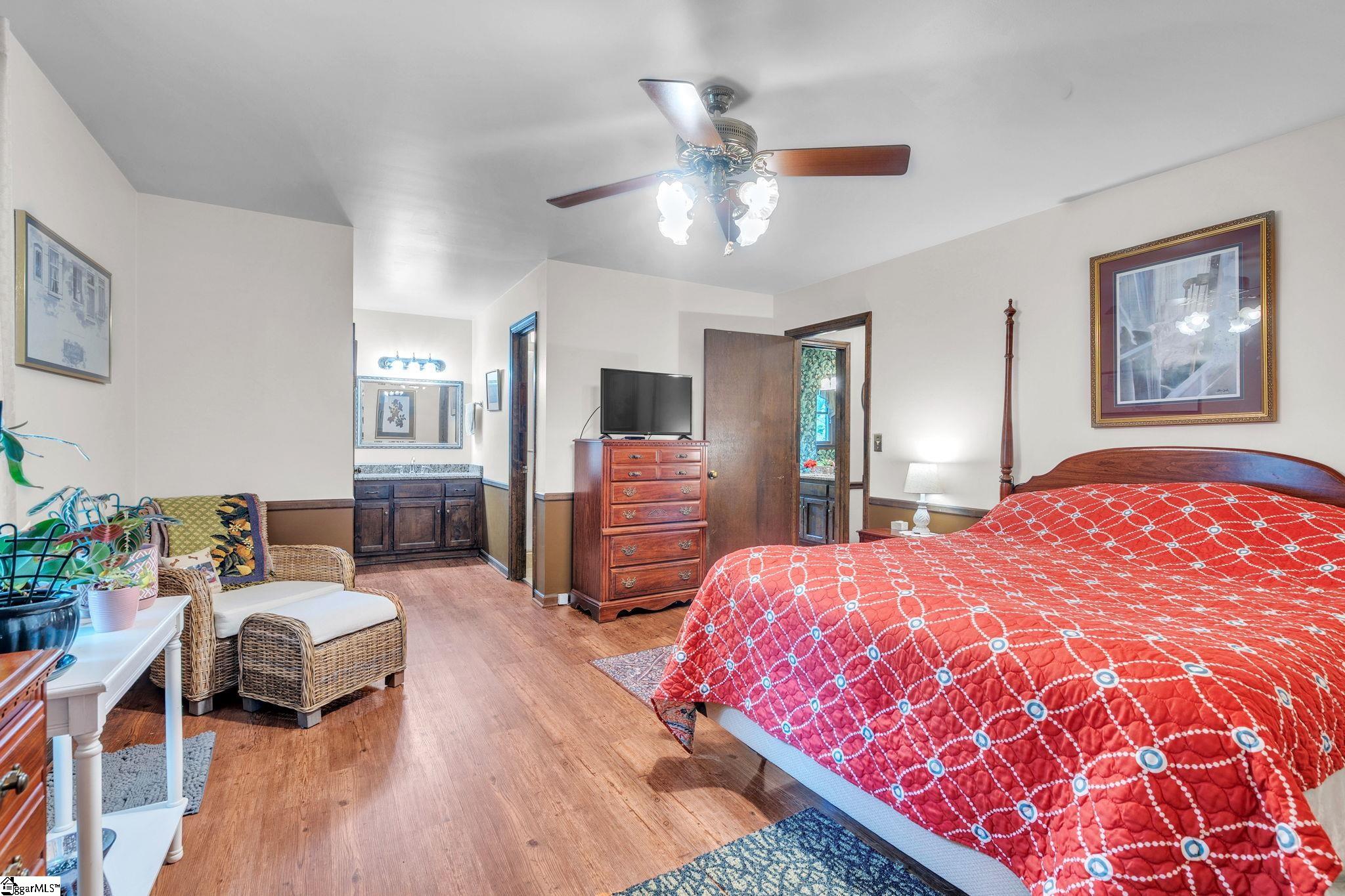 5 Dellbrook Court Property Photo 13