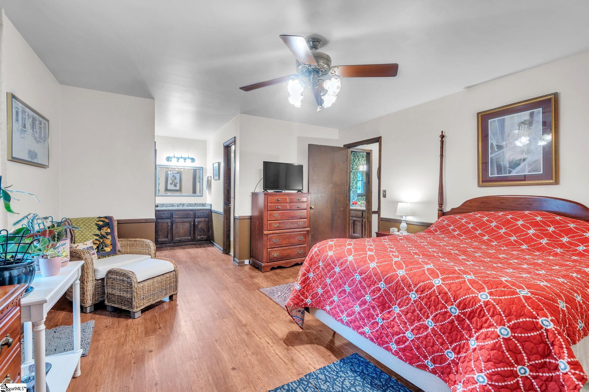 5 Dellbrook Court Property Photo 14