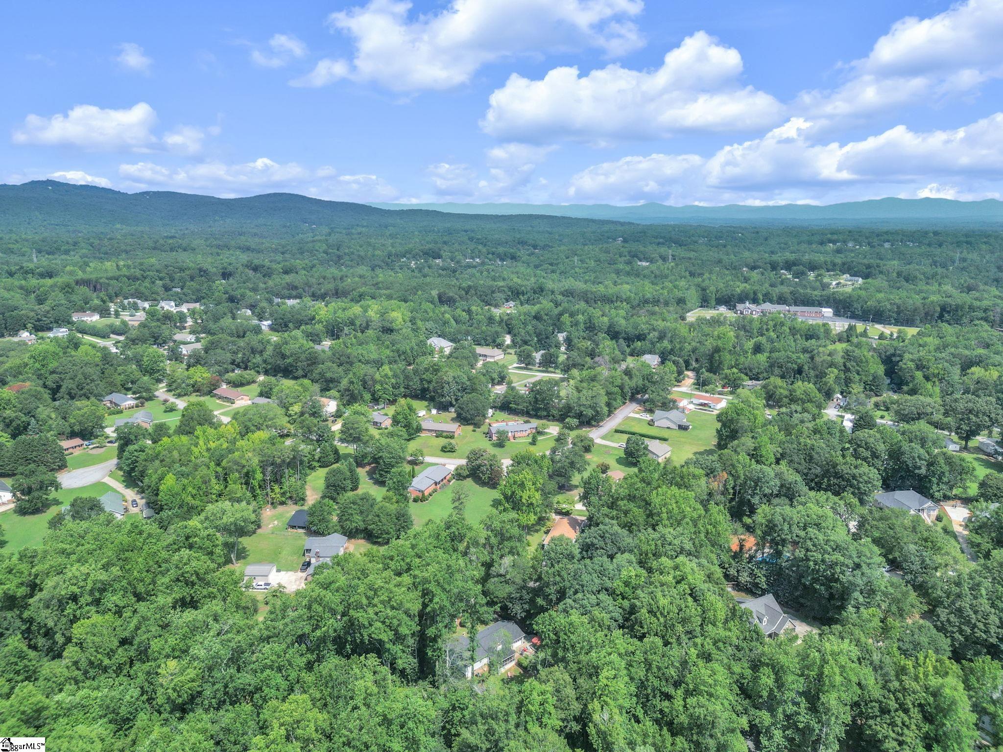 5 Dellbrook Court Property Photo 37
