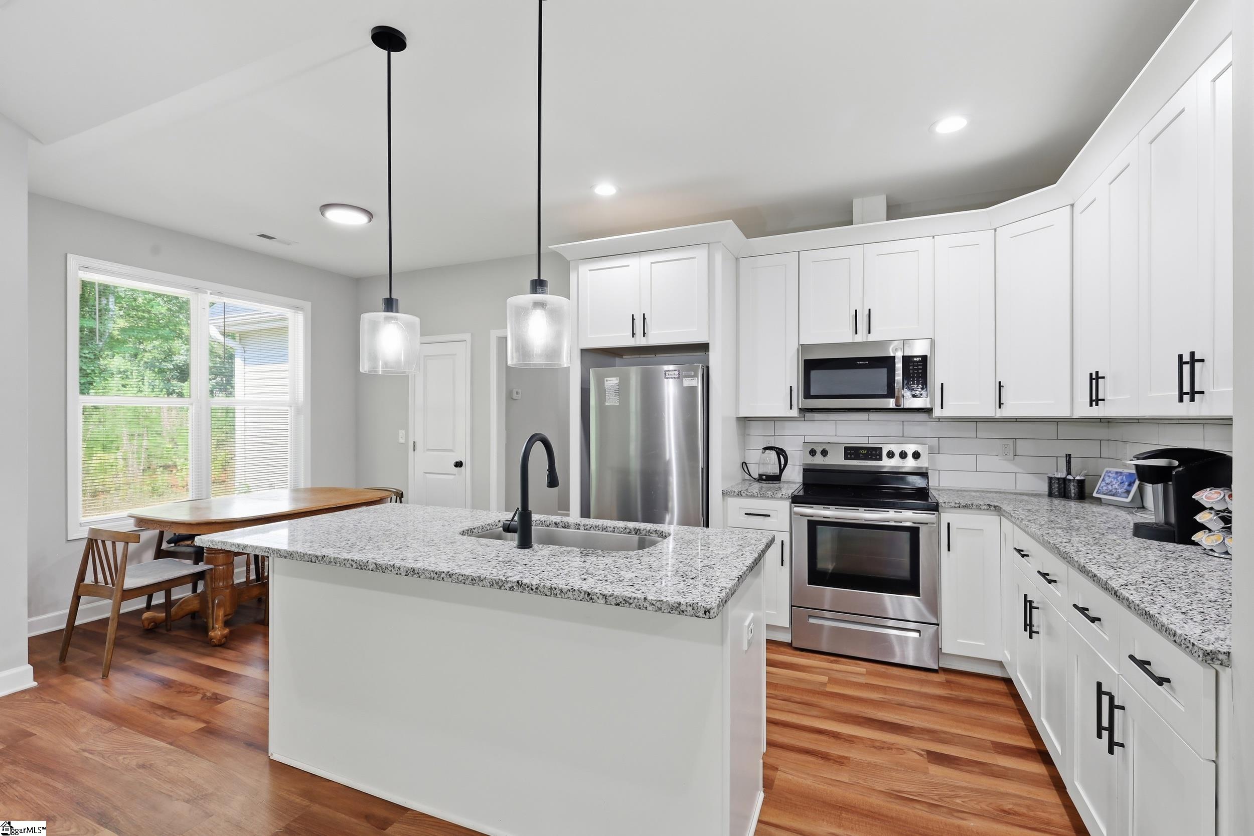 504 Old Stagecoach Road Property Photo 10