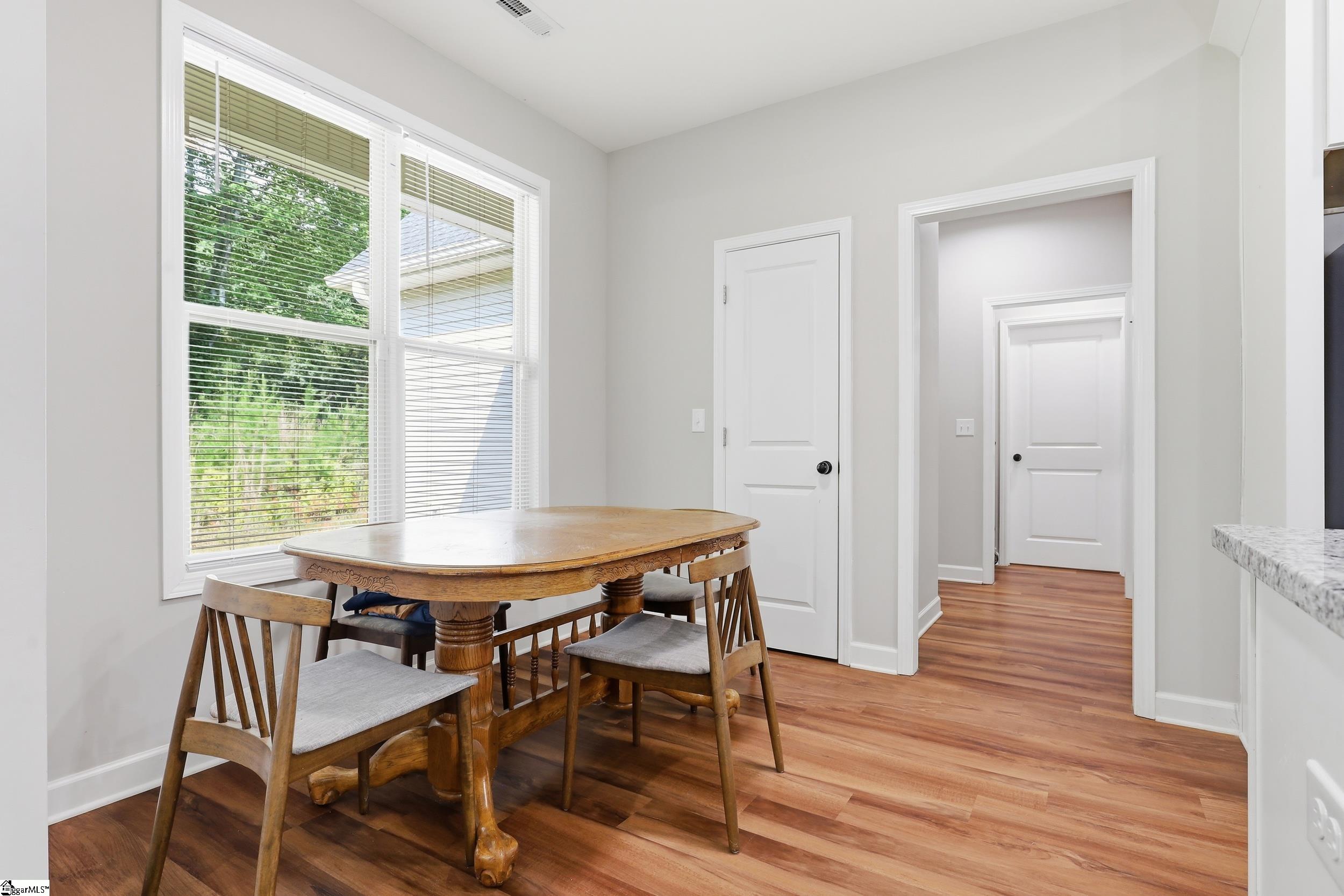 504 Old Stagecoach Road Property Photo 11