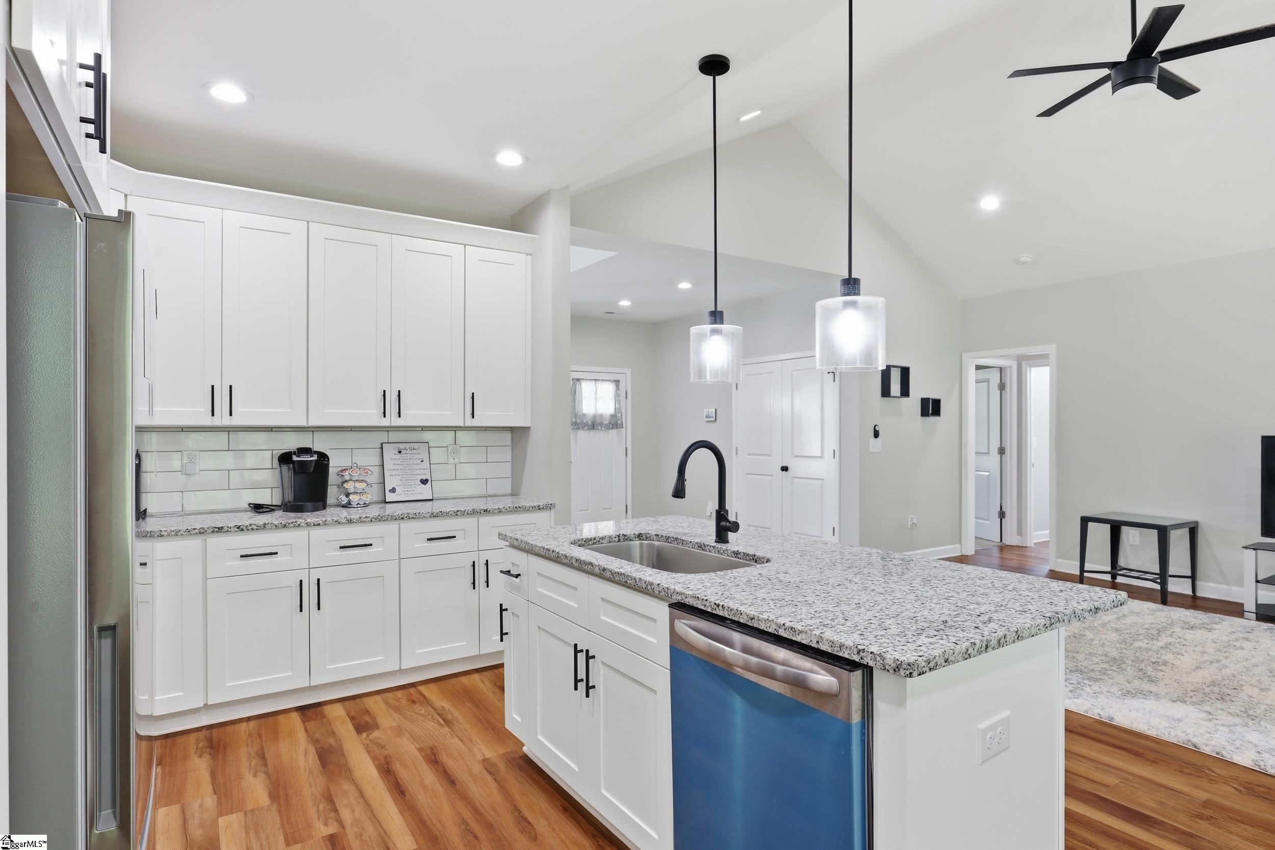 504 Old Stagecoach Road Property Photo 12