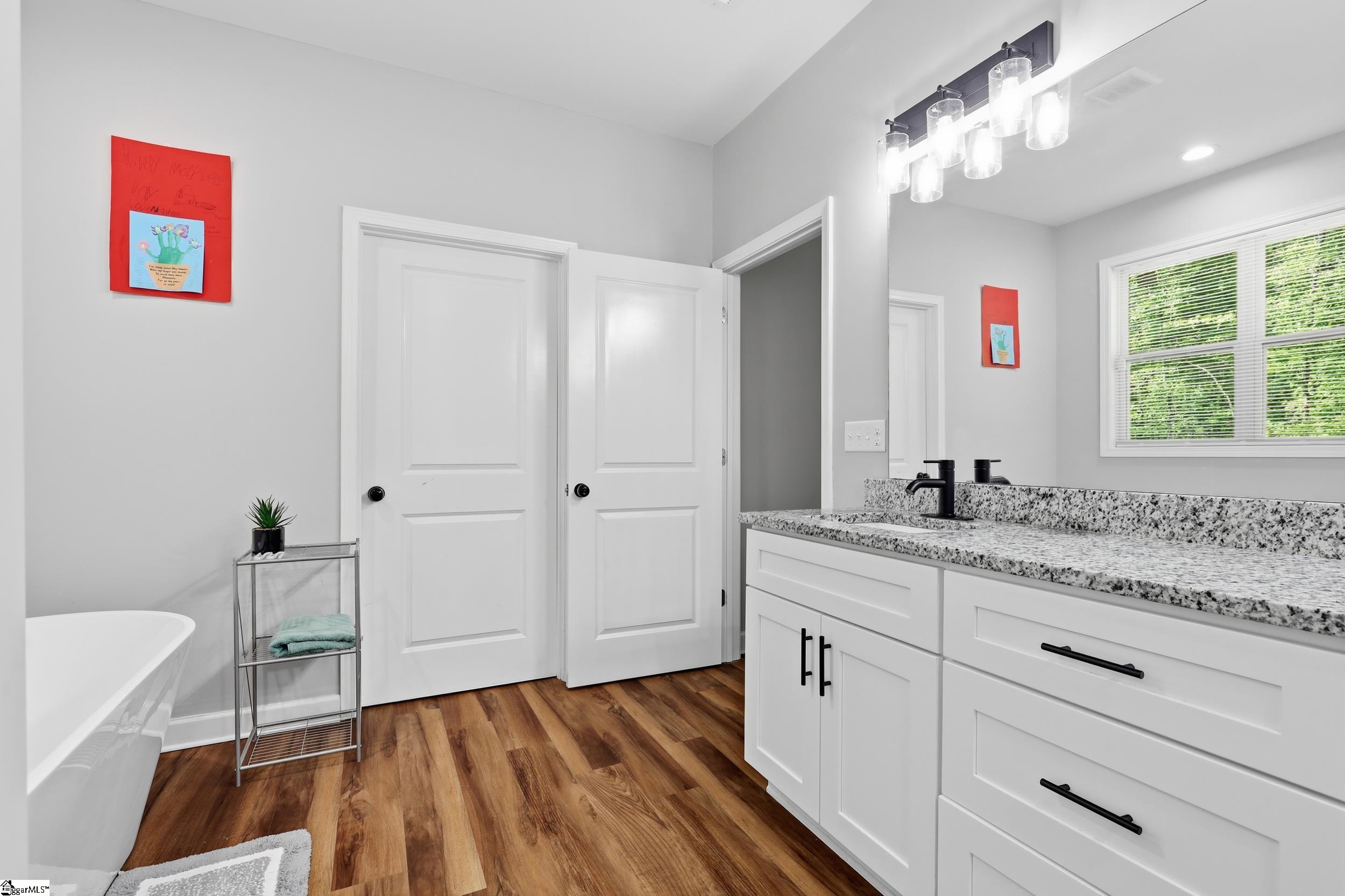 504 Old Stagecoach Road Property Photo 17