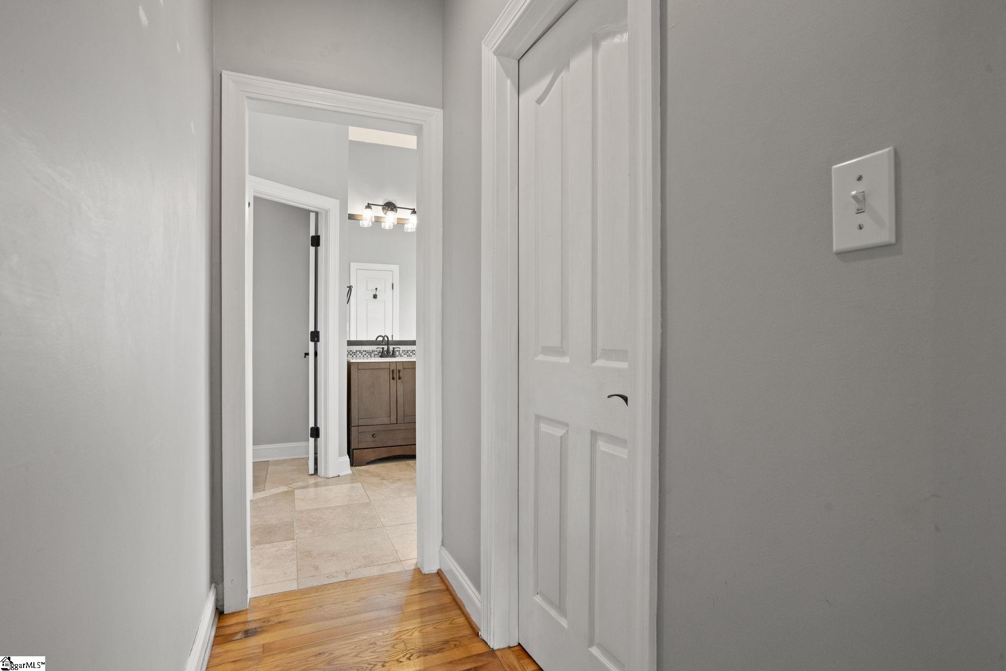 515 Blackstone Drive Property Photo 15