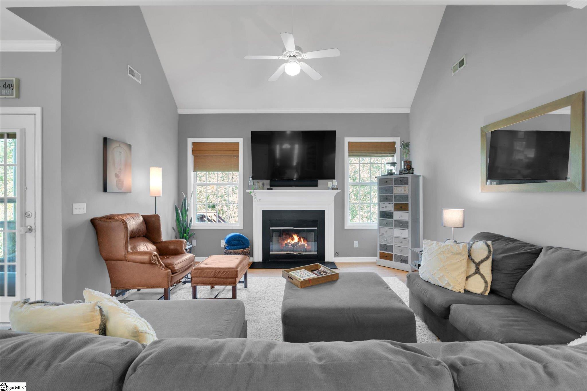 8 Coulter Court Property Photo 3