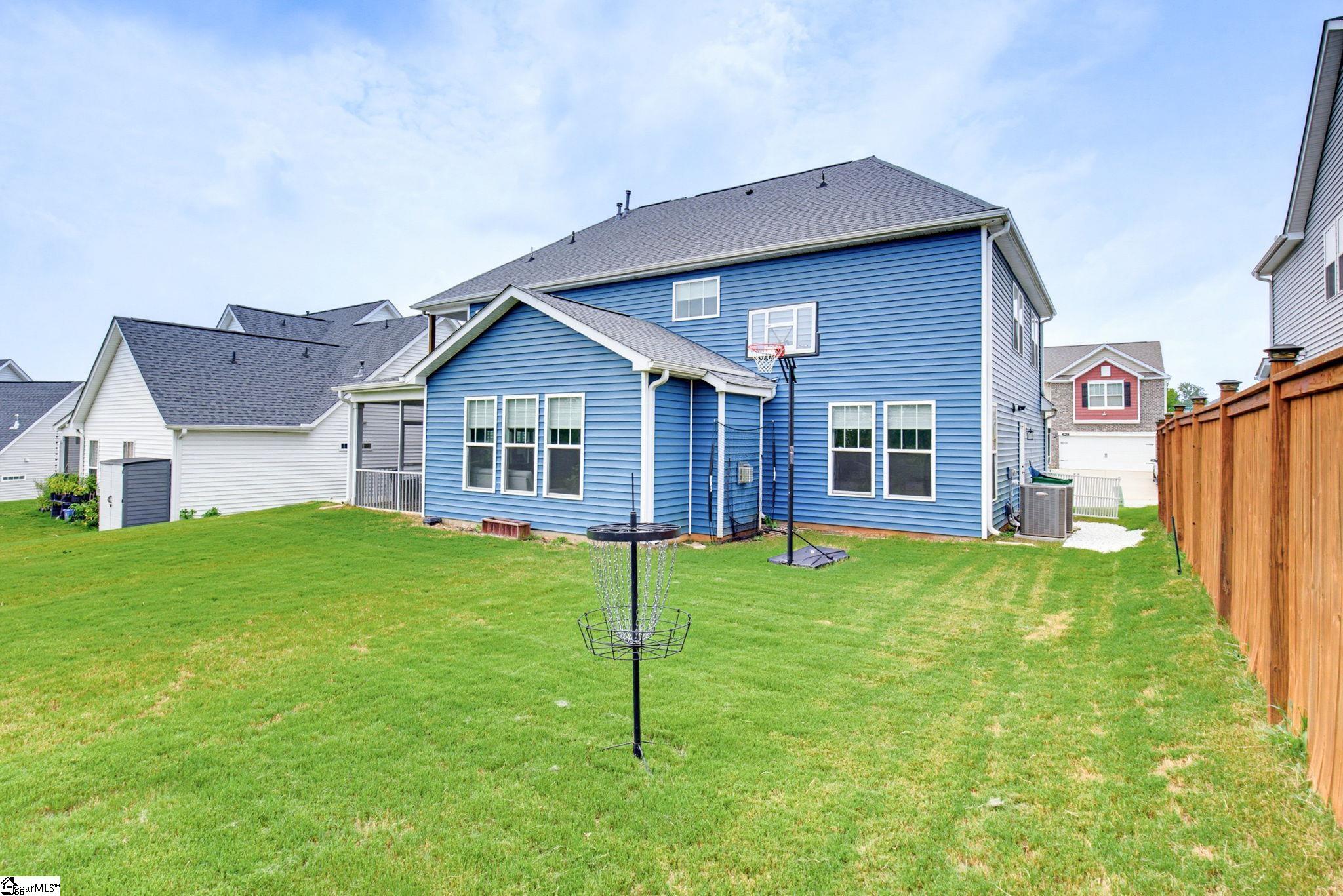 183 Fenwick Drive Property Photo 41