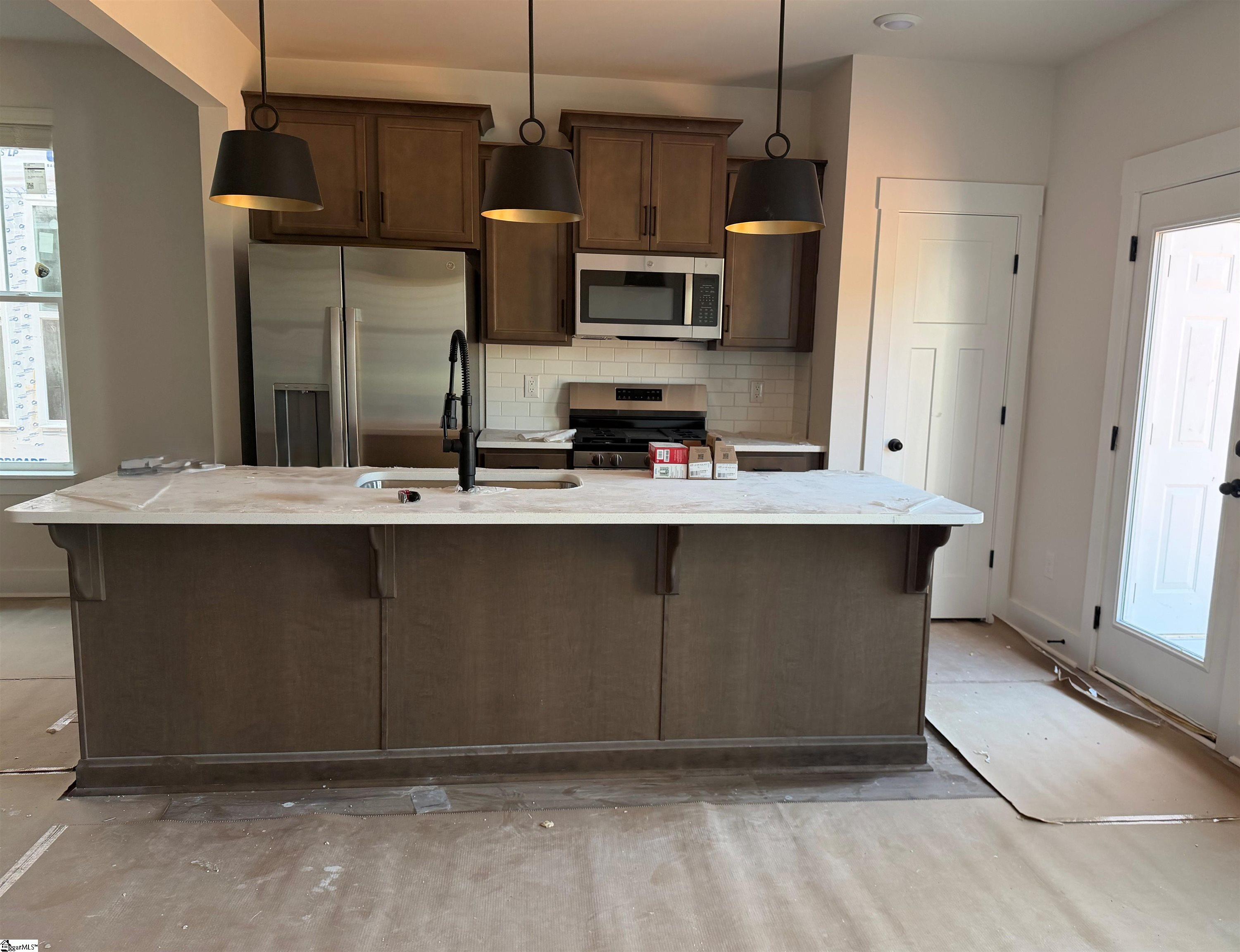 409 Alicat Drive Property Photo 2