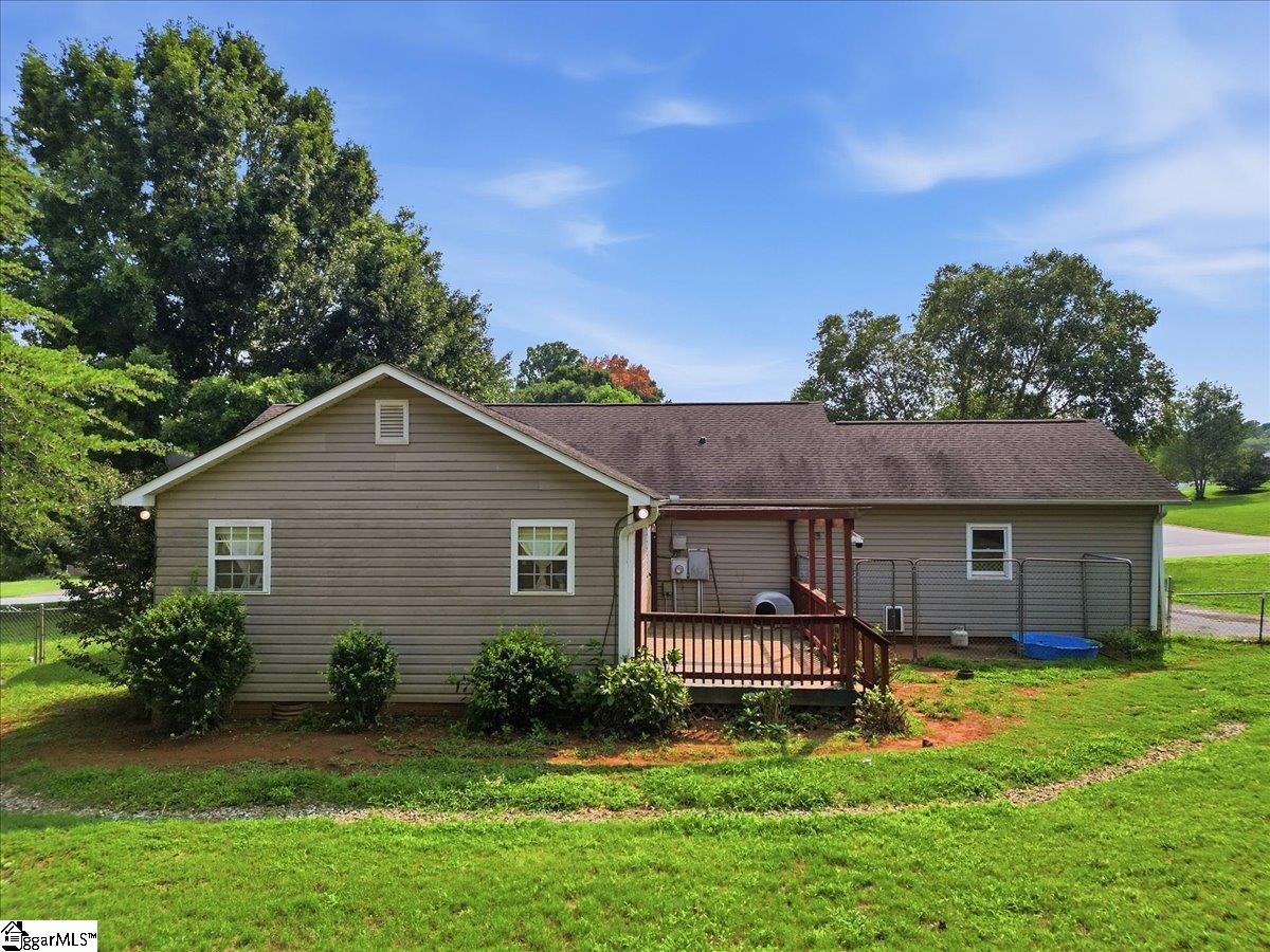 113 Beaver Creek Drive Property Photo 29