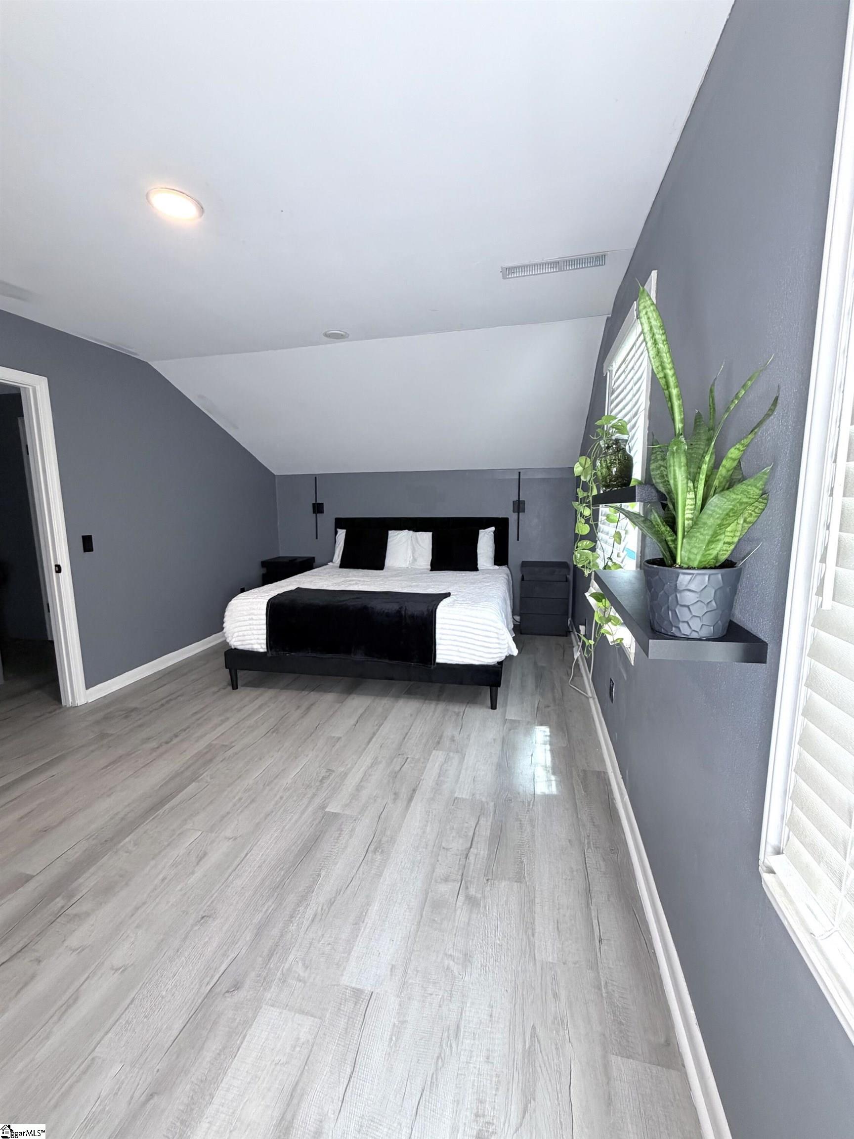 2576 Park Road Property Photo 12