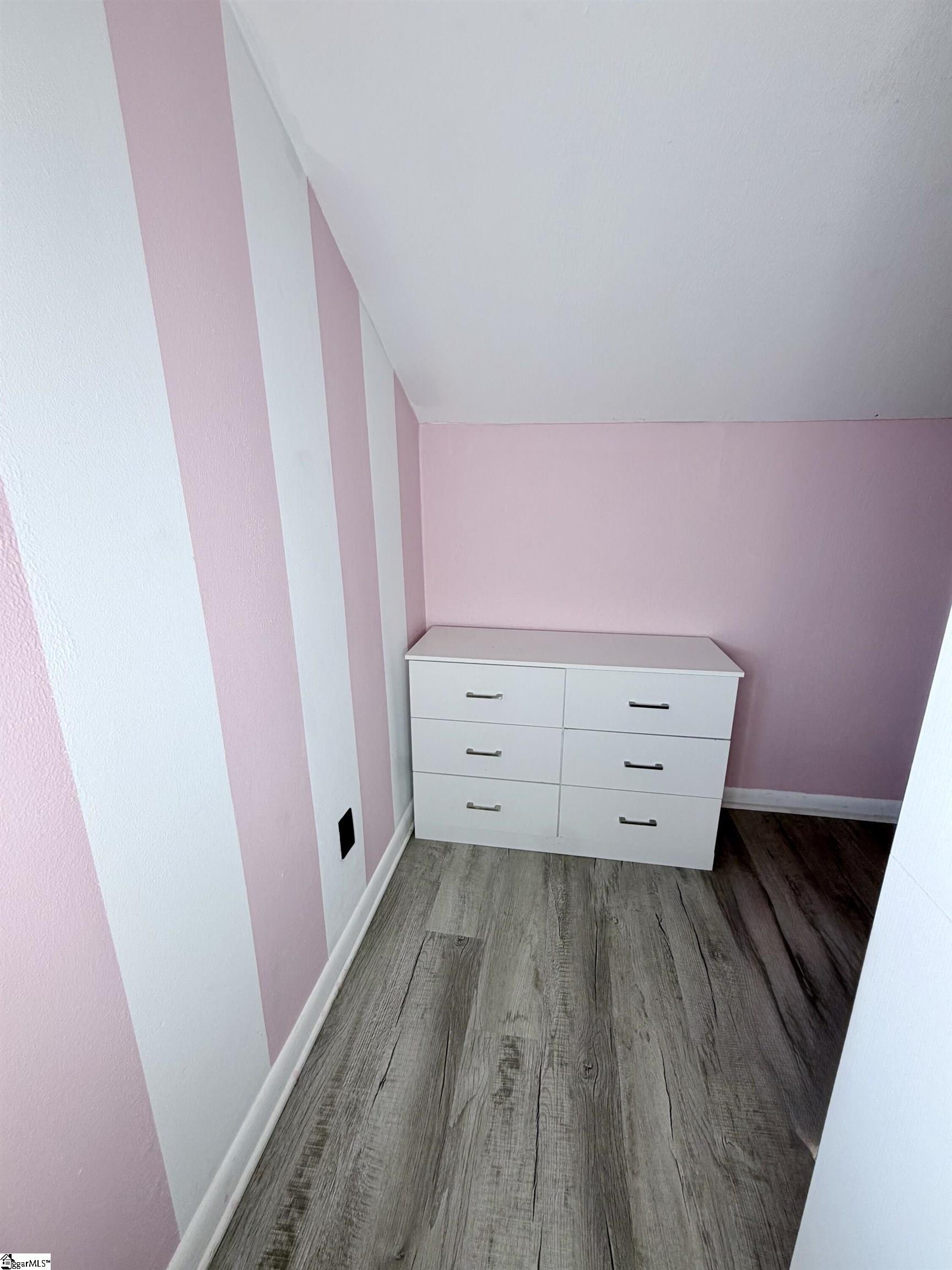 2576 Park Road Property Photo 14
