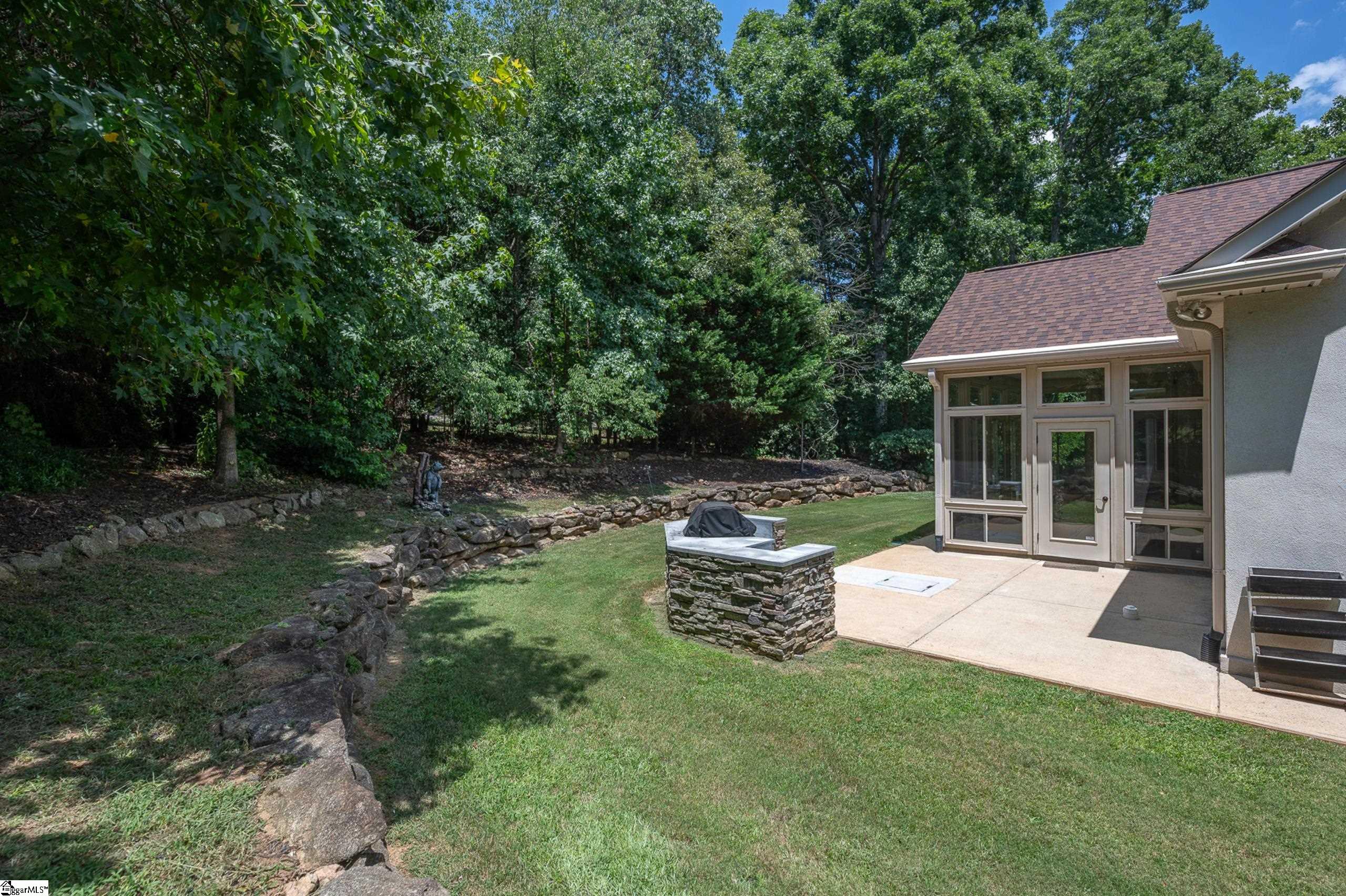 208 Glen Meadows Drive Property Photo 37
