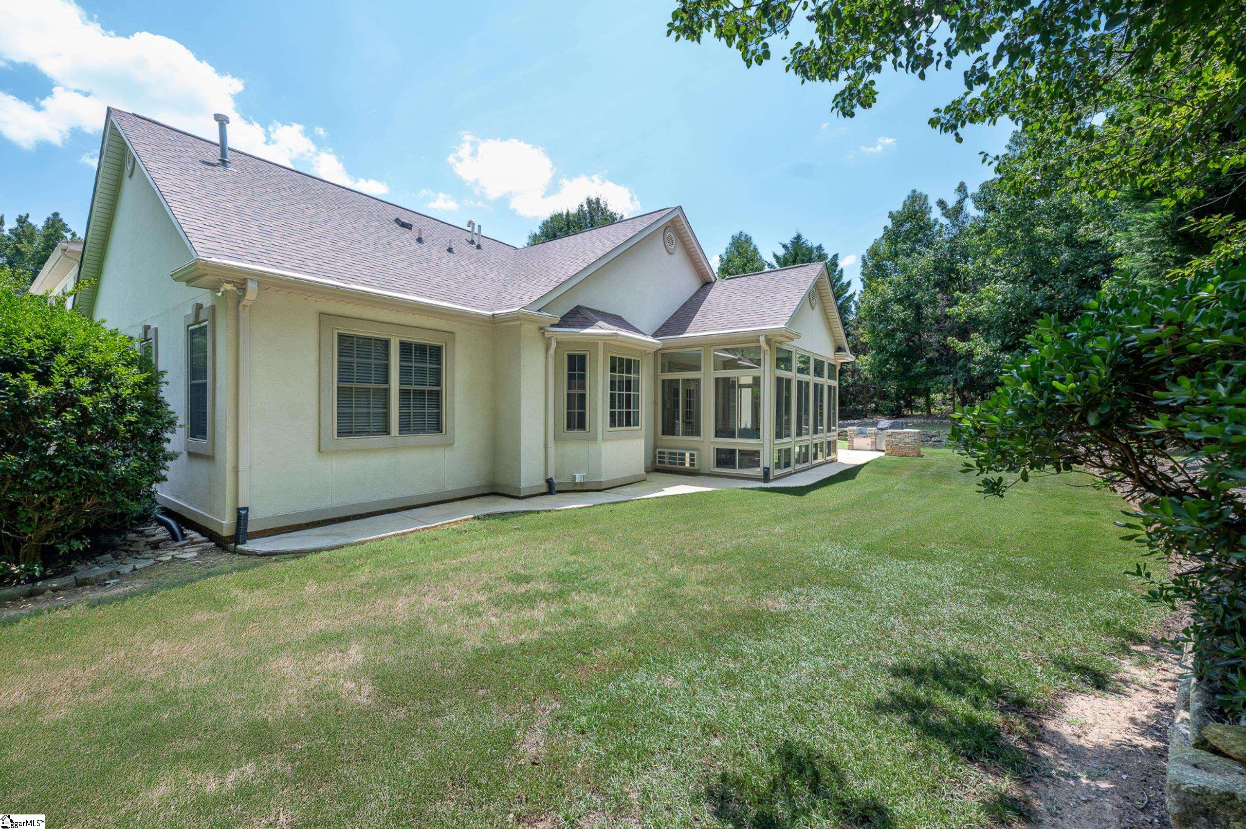 208 Glen Meadows Drive Property Photo 40