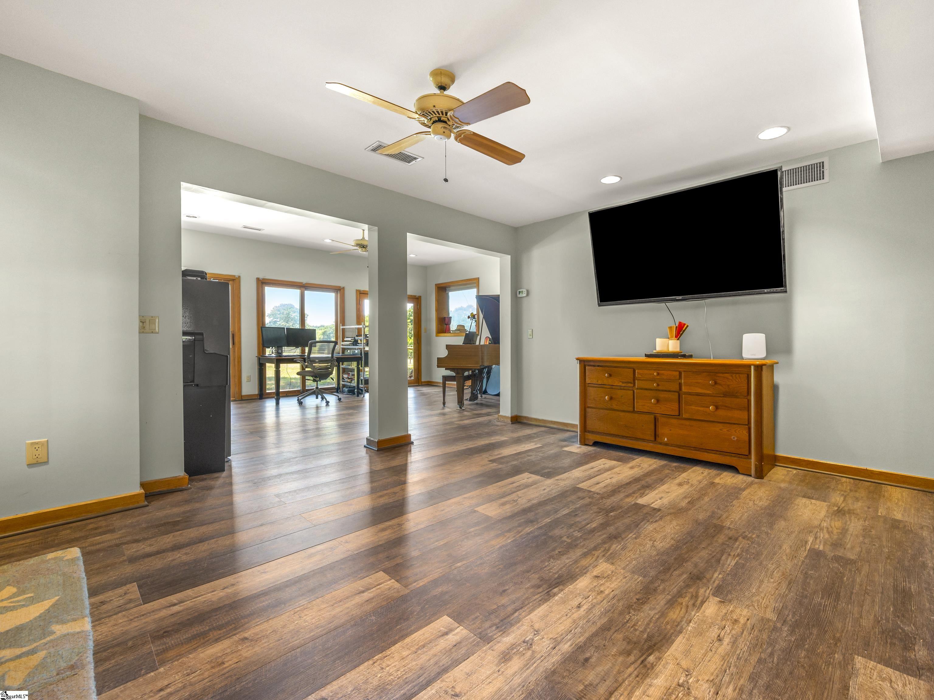 140 Joanda Farm Road Property Photo 16