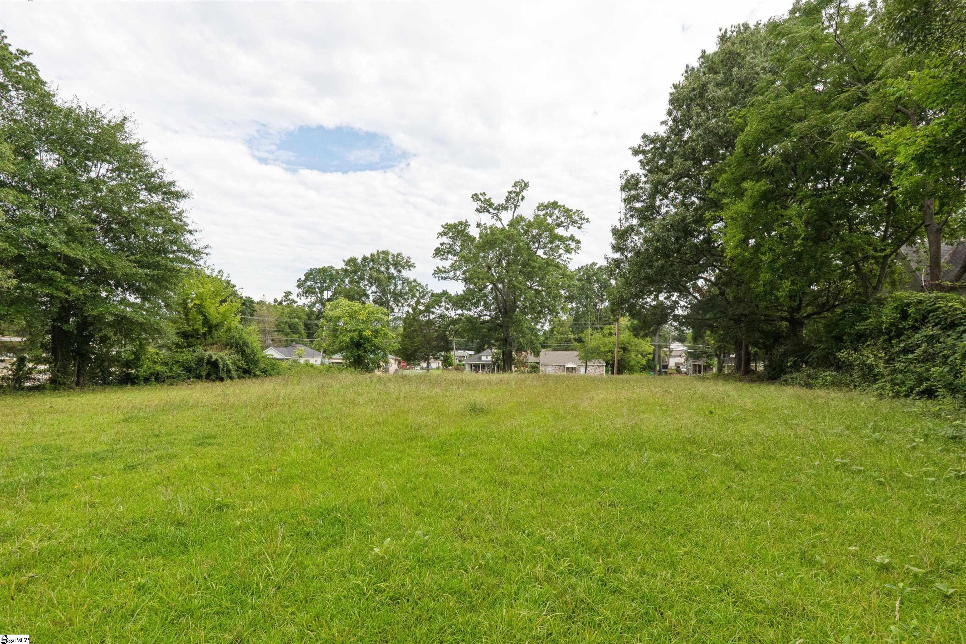 844 Cambridge Avenue Property Photo 4