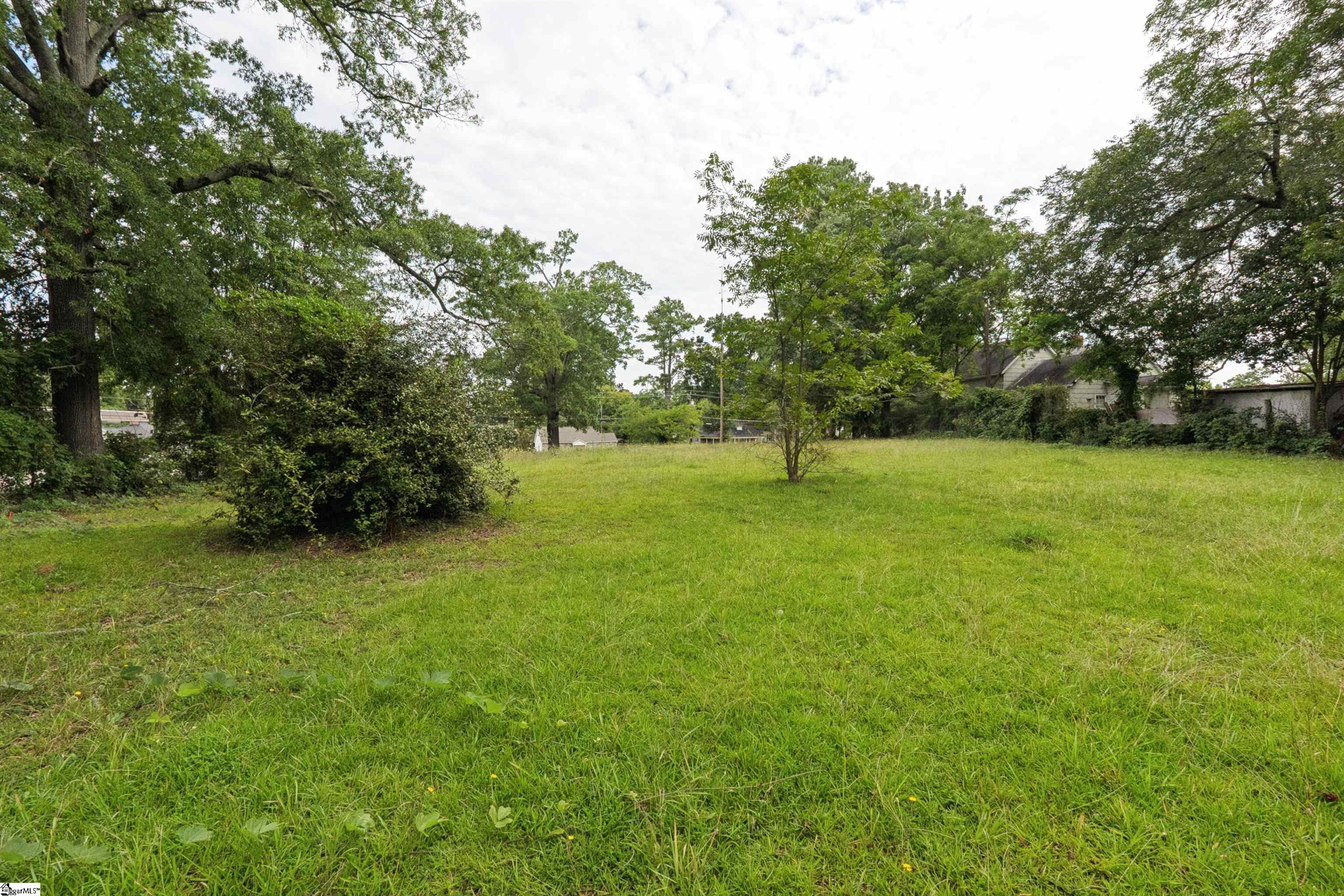 844 Cambridge Avenue Property Photo 5