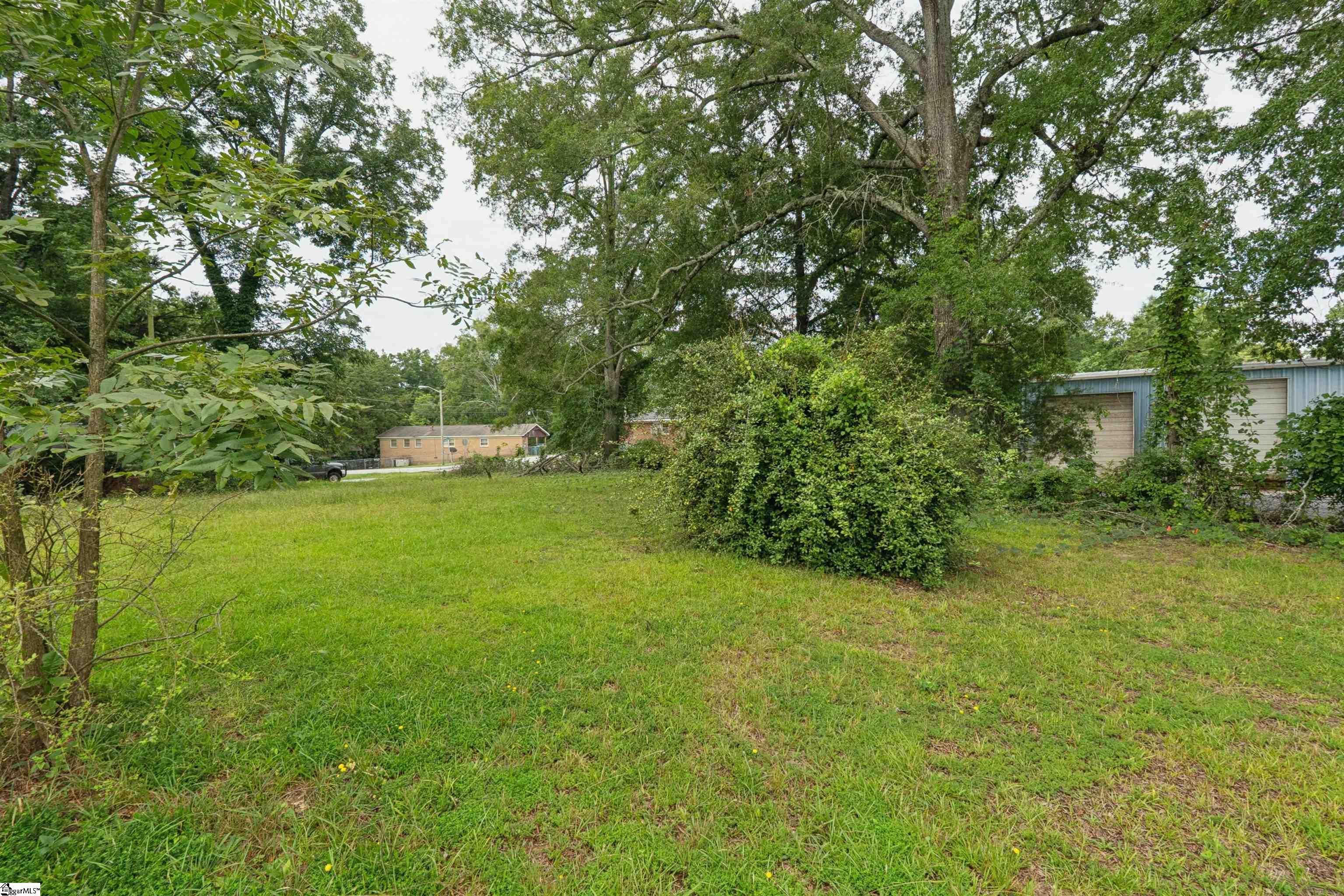 844 Cambridge Avenue Property Photo 7