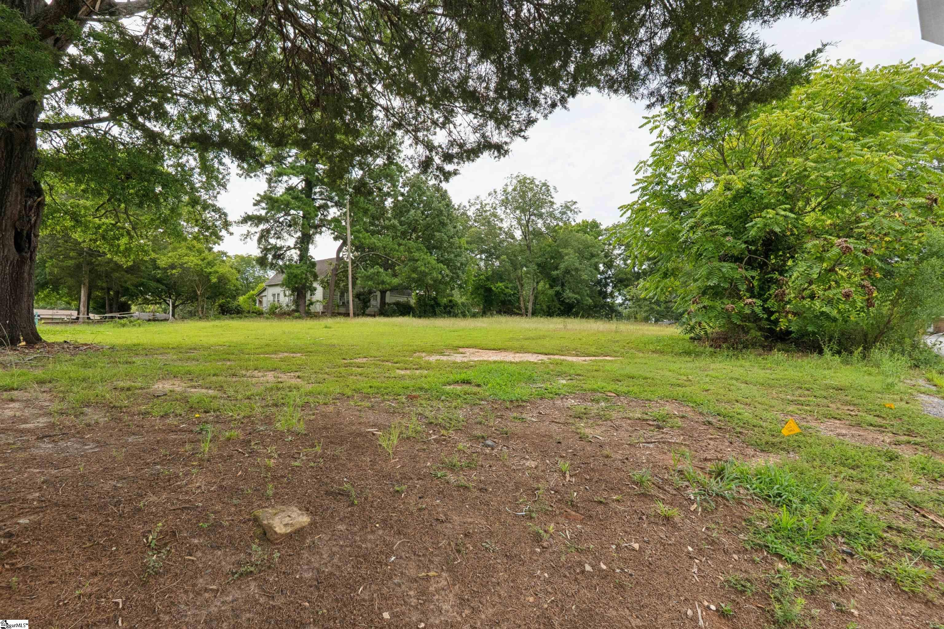844 Cambridge Avenue Property Photo 10