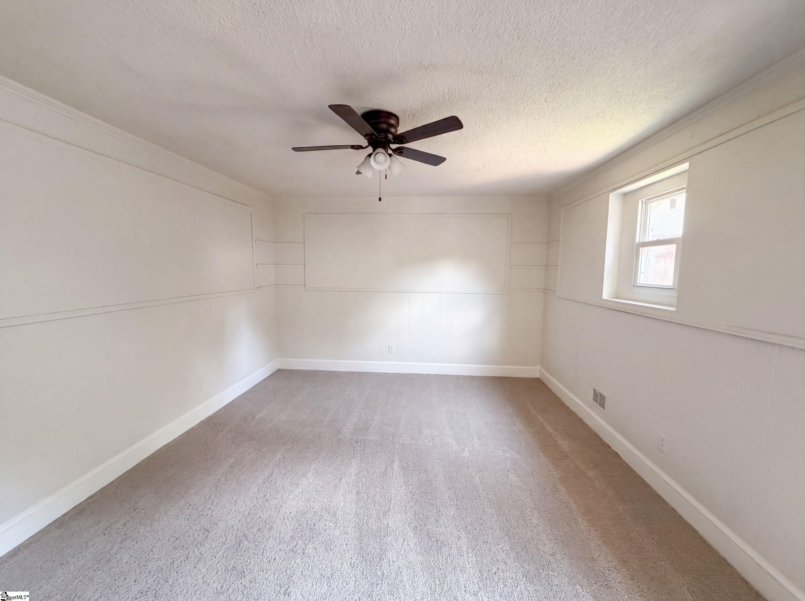 309 E Blue Ridge Drive Property Photo 13