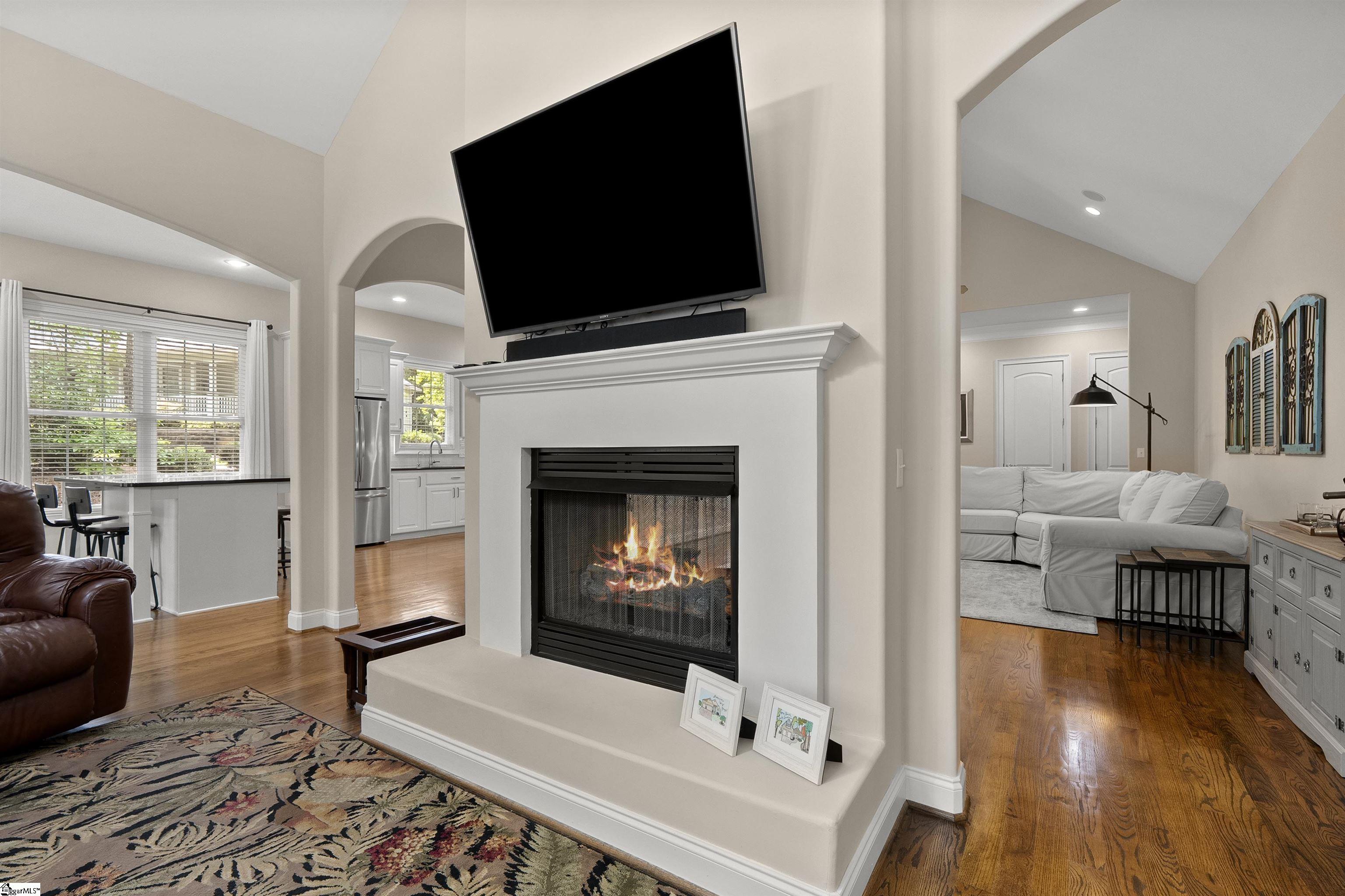 1599634 Property Photo 22