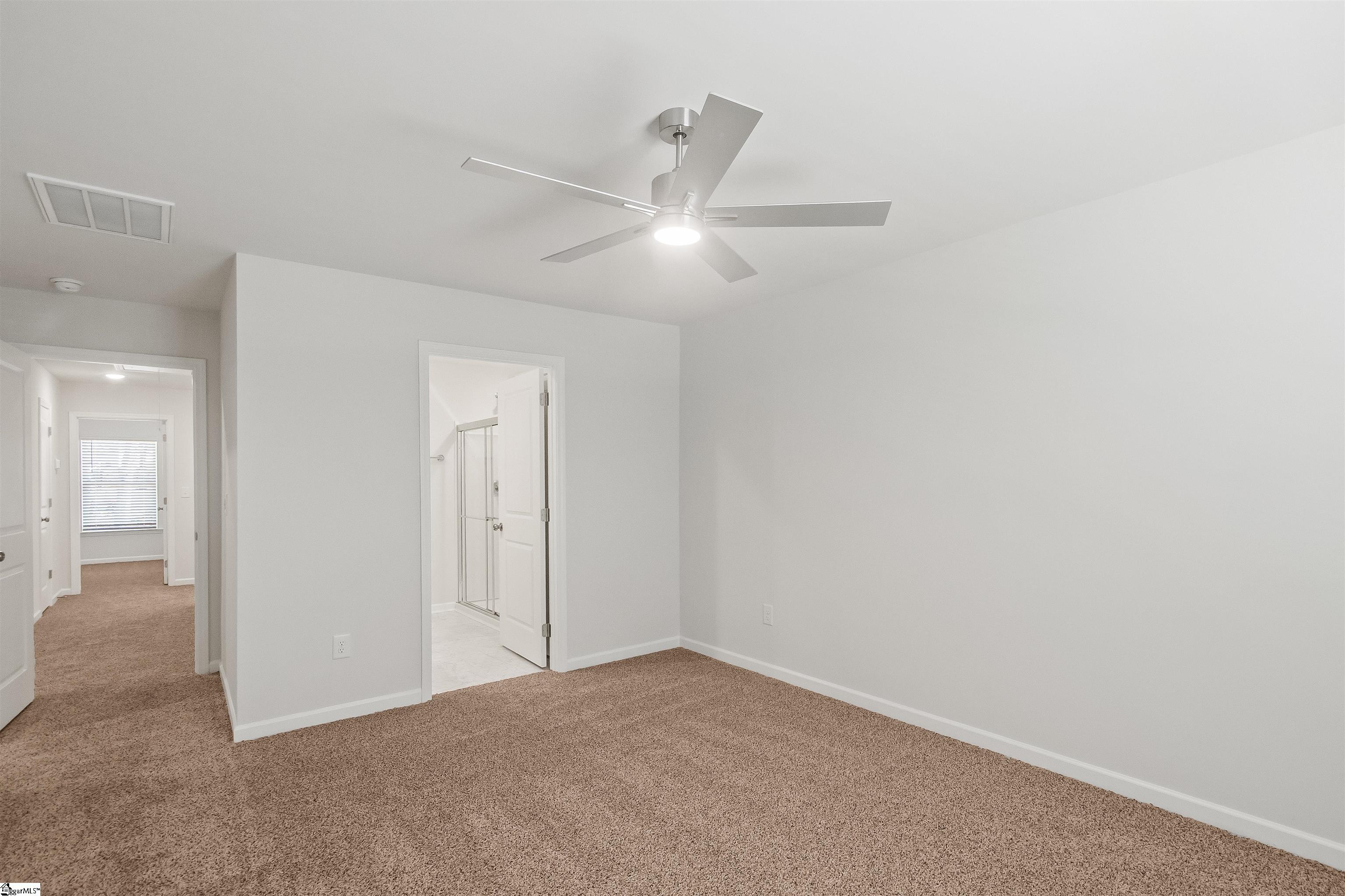 32 Stoneview Way Property Photo 12
