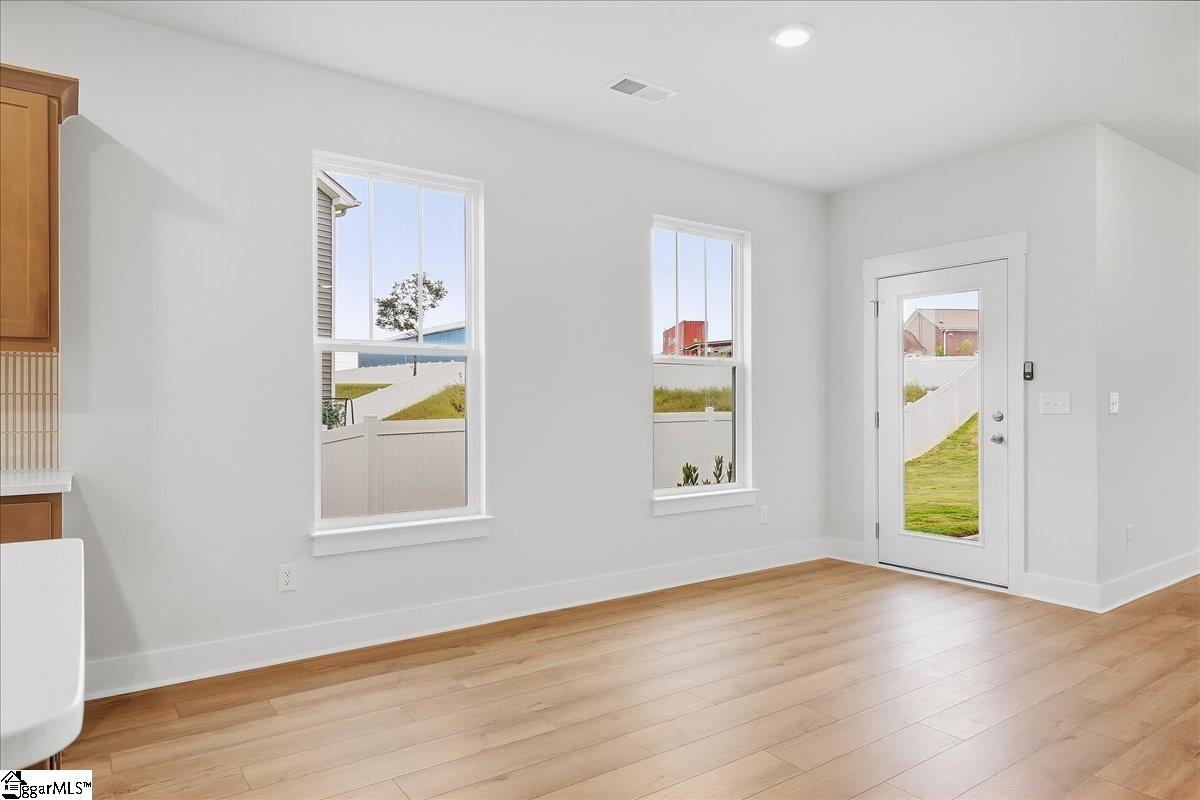 155 Ives Way Property Photo 10