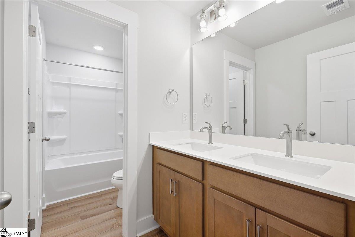 155 Ives Way Property Photo 26