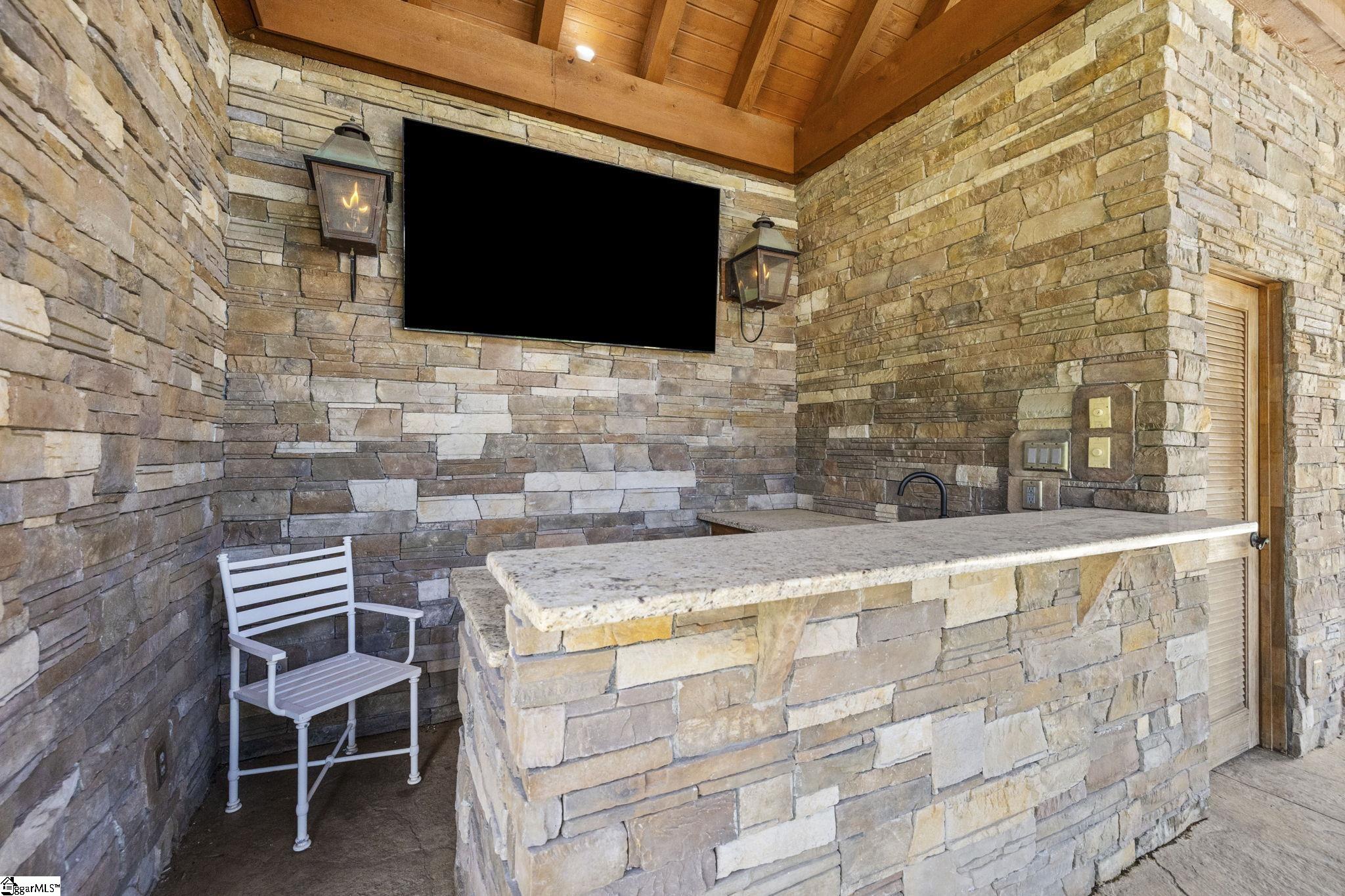 2347 Roper Mountain Road Property Photo 45