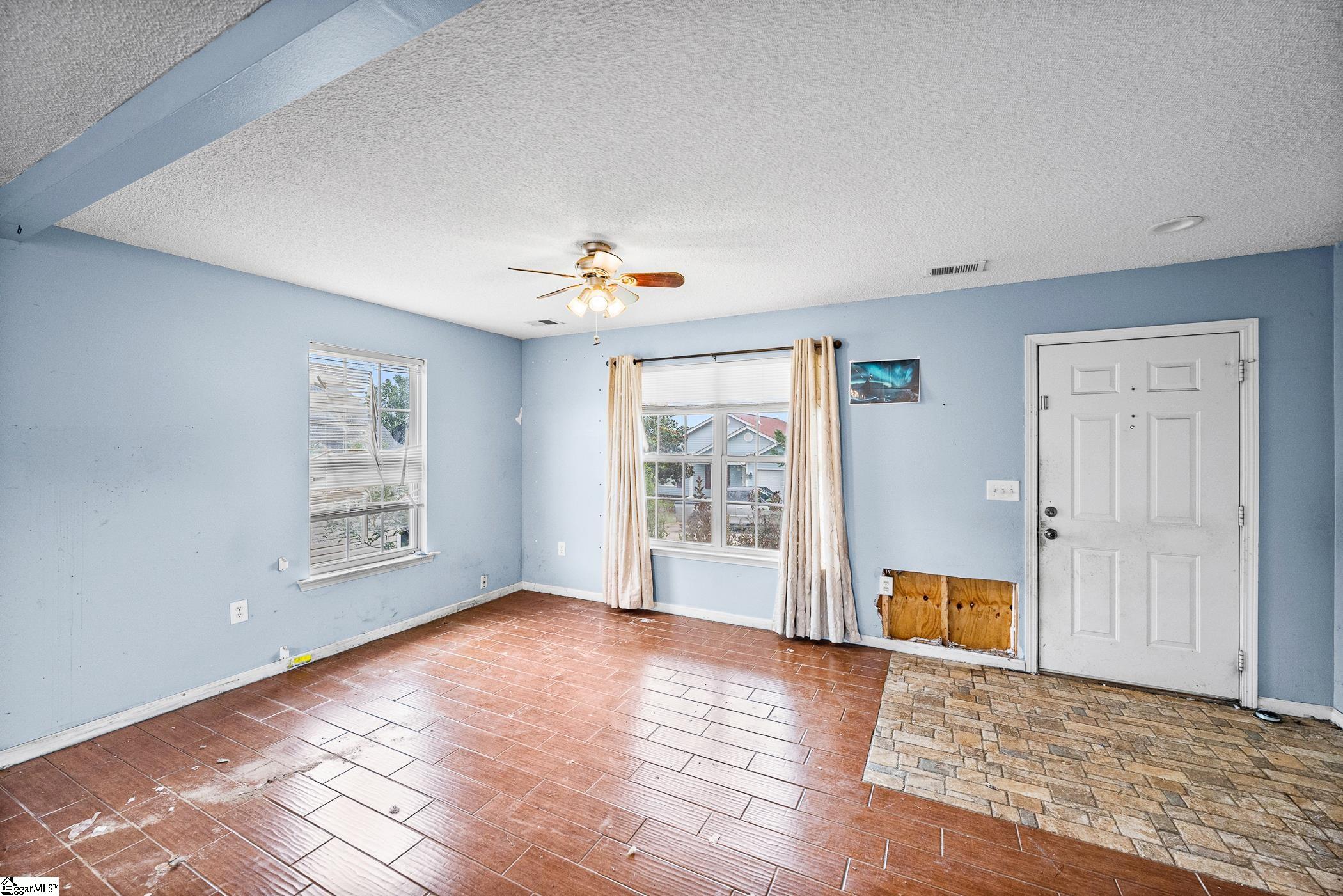 240 Ashley Danielle Drive Property Photo 5