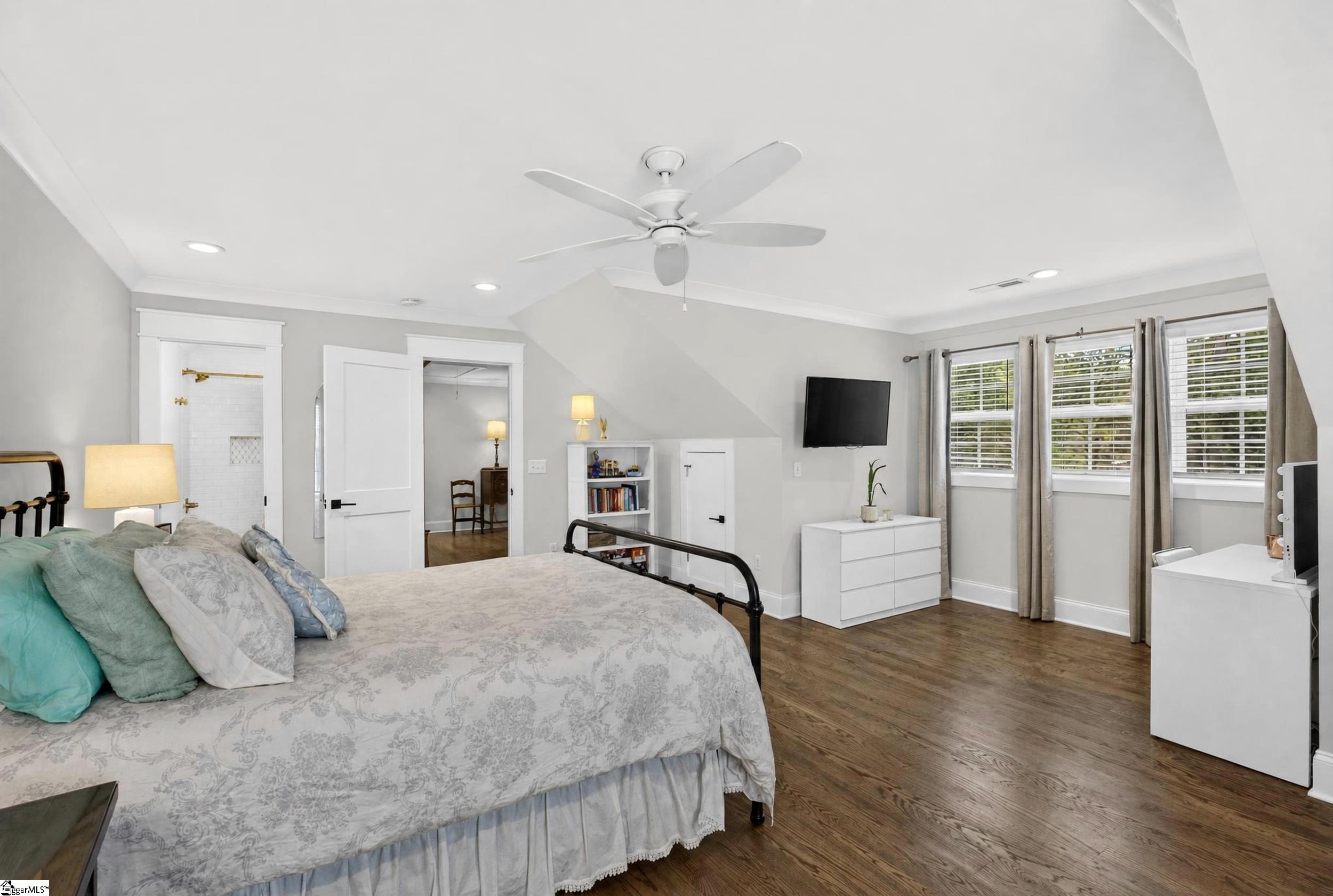 17 Pinehurst Drive Property Photo 28