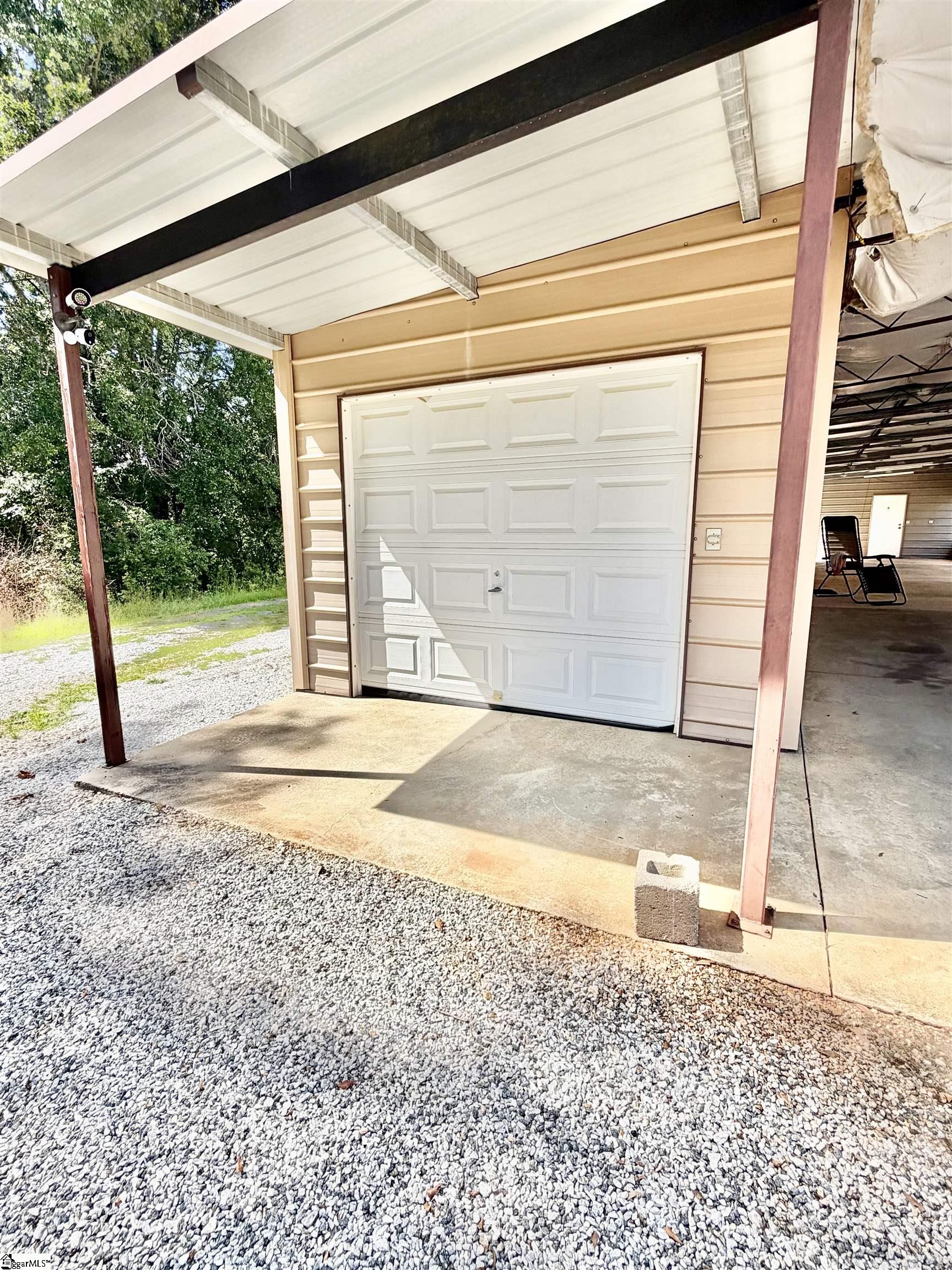 1549 Greenfield Road Property Photo 6
