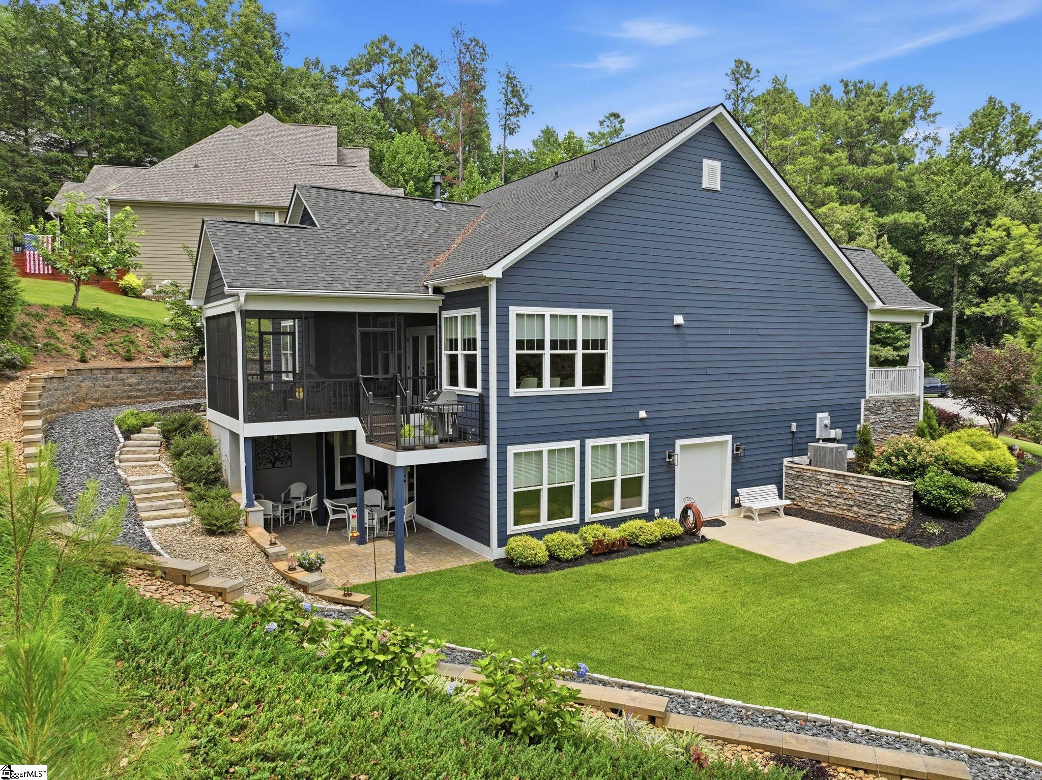 9 Silkvine Court Property Photo 3