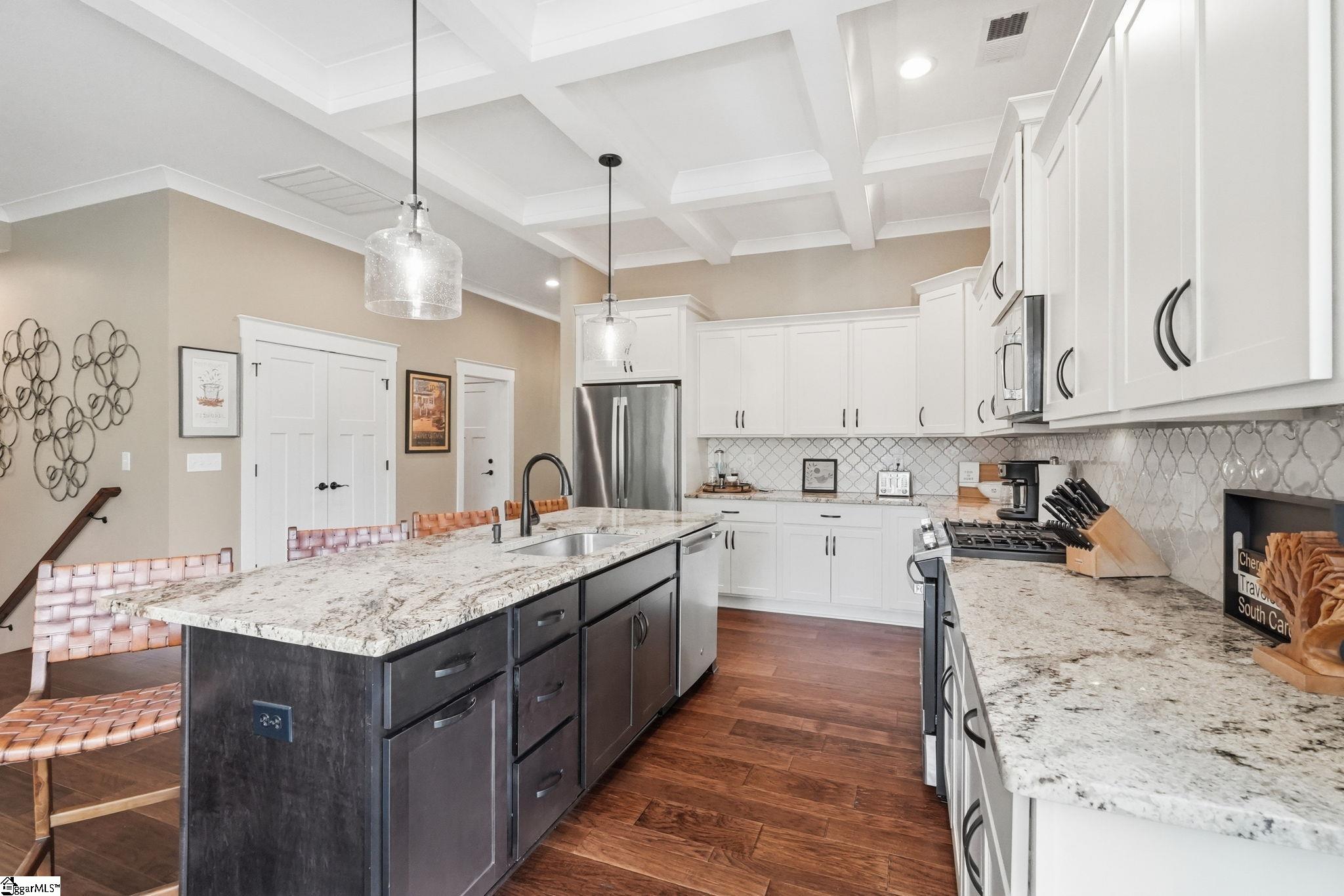 9 Silkvine Court Property Photo 11